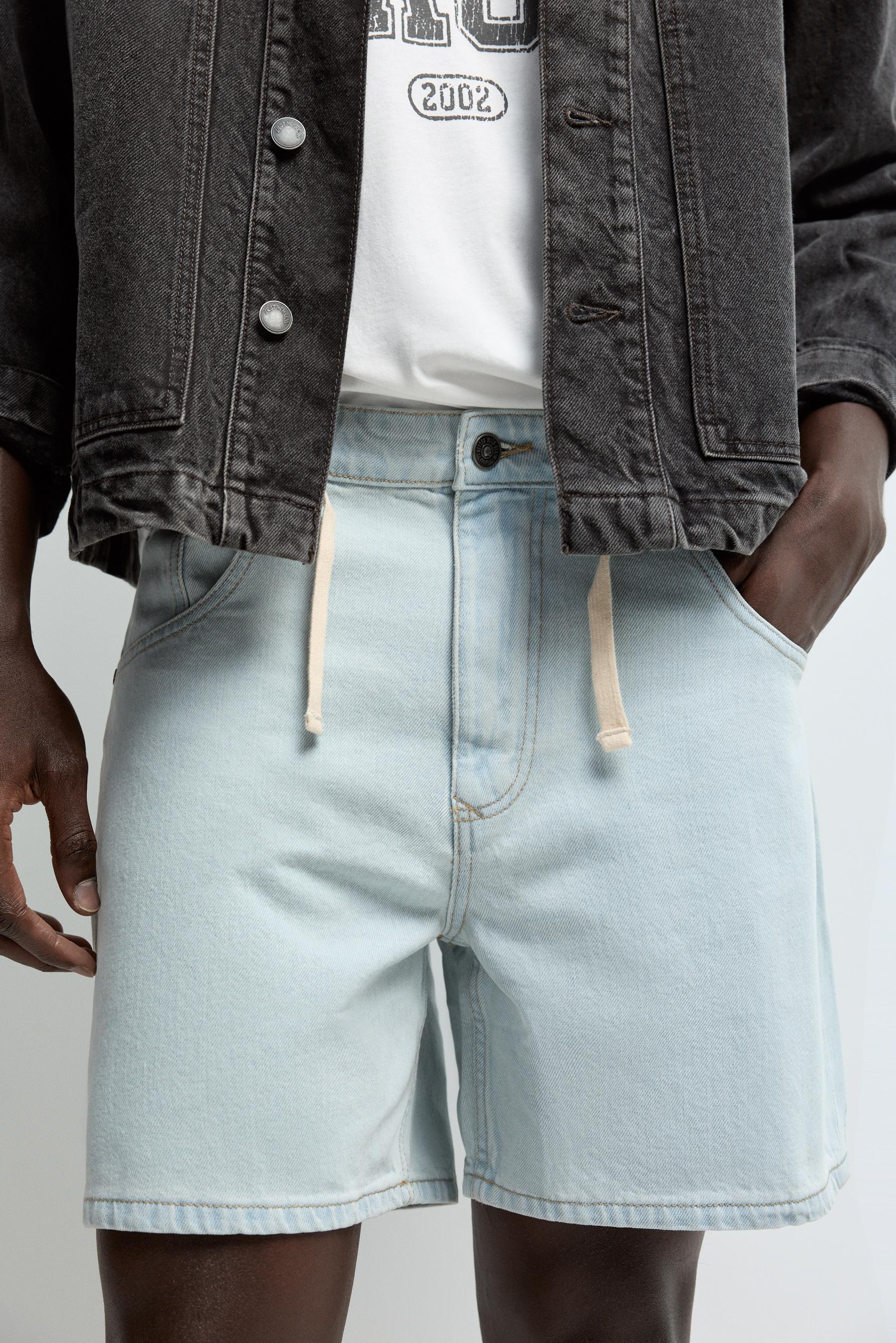 Denim Bermuda shorts with belt — SKY BLUE
