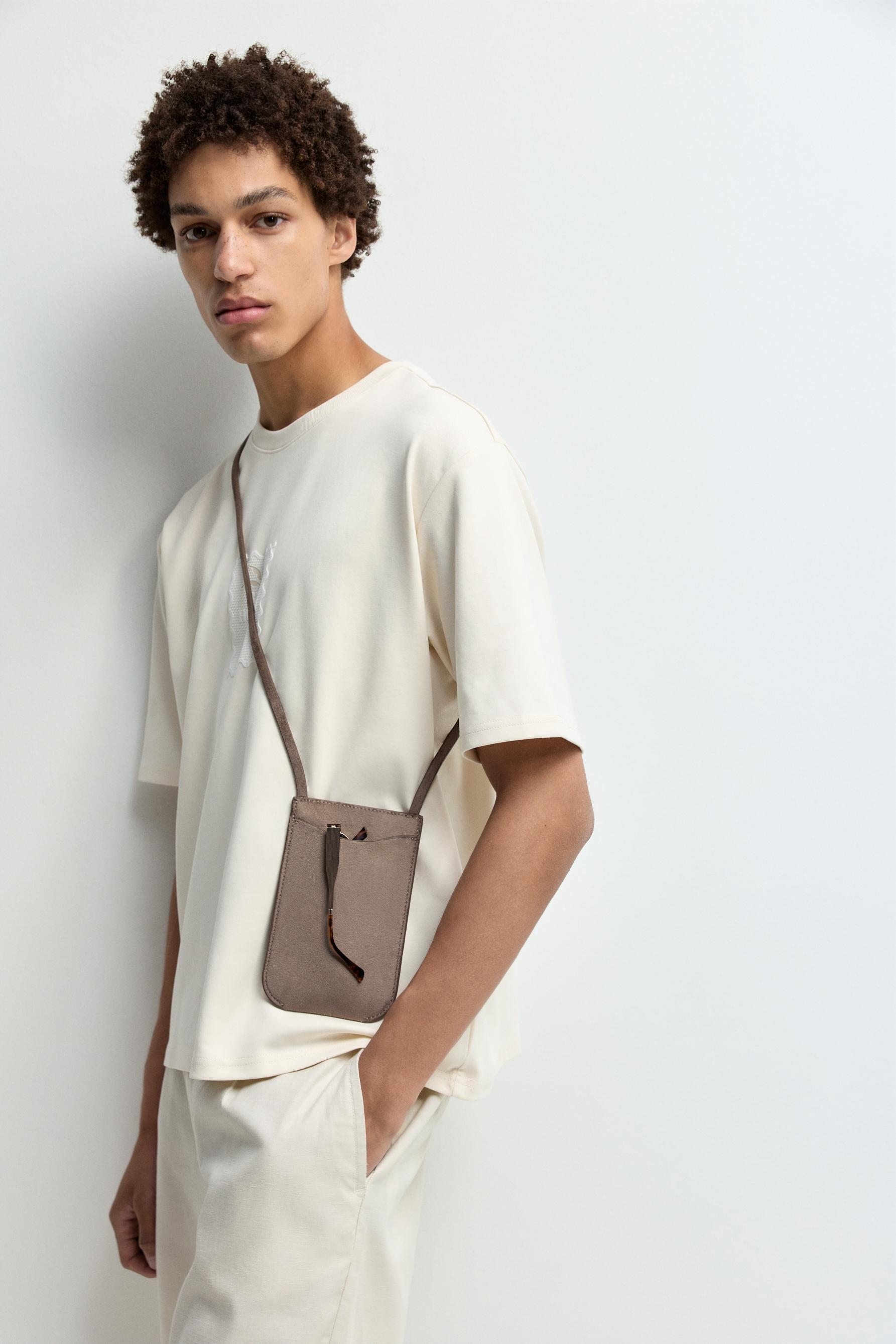 Back print T-shirt — BUTTER
