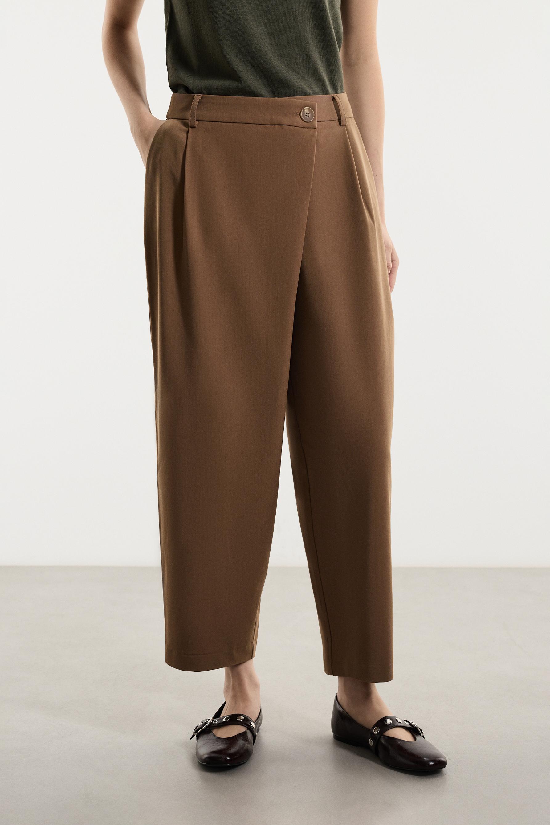Asymmetrical waist barrel trousers — DARK CAMEL