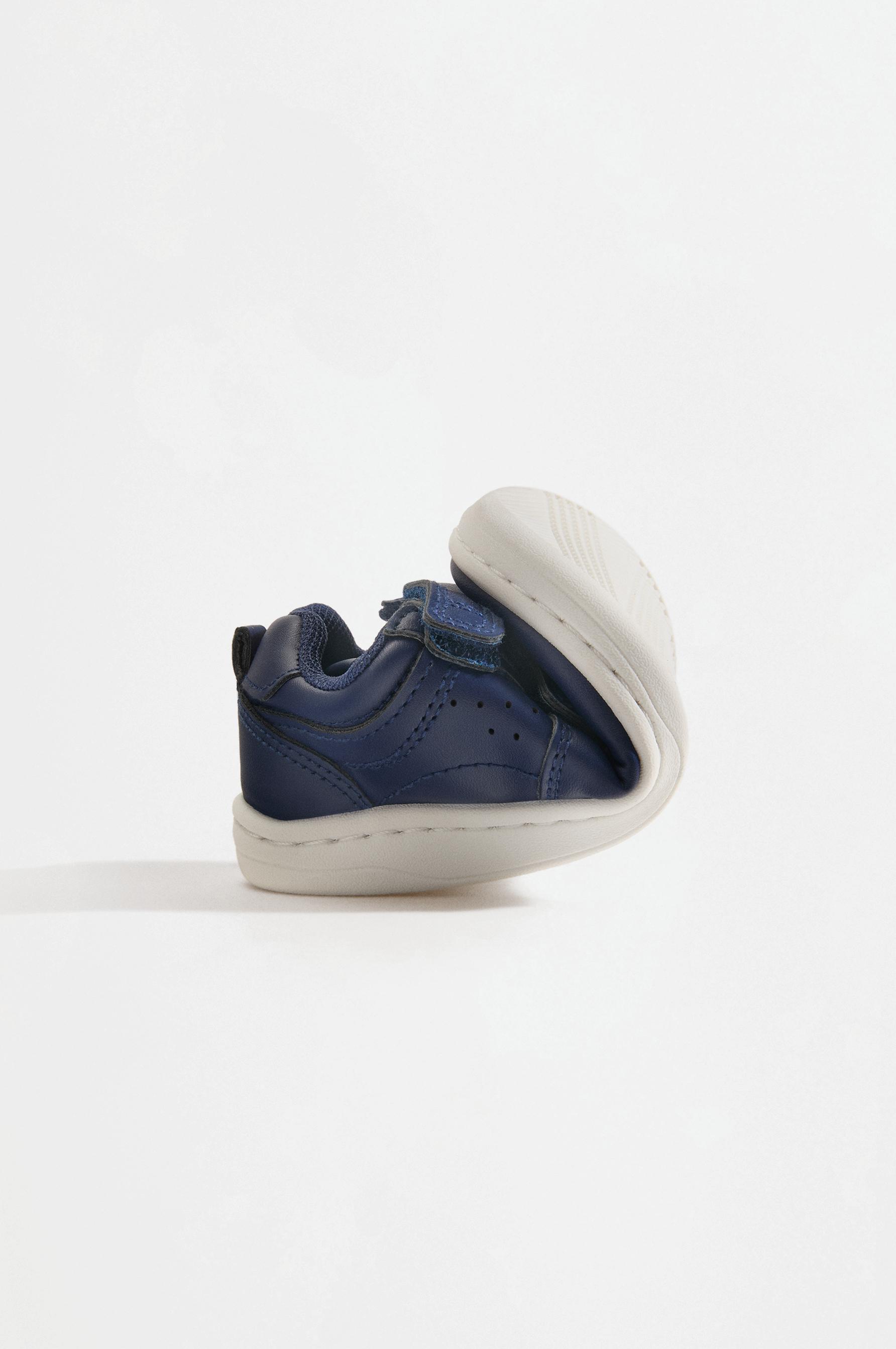 Barefoot Sneakers — NAVY BLUE