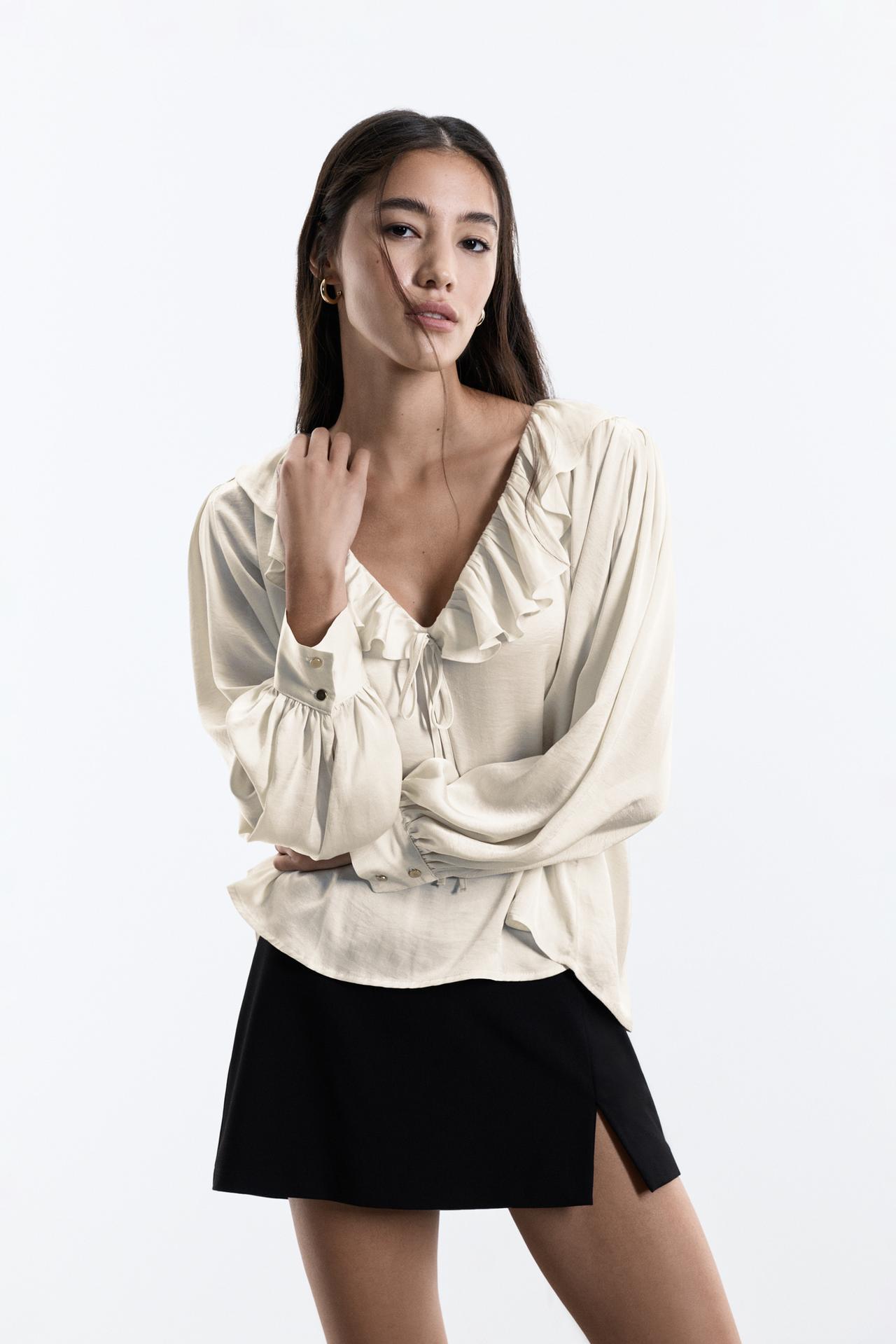 Ruffled tie blouse — WHITE