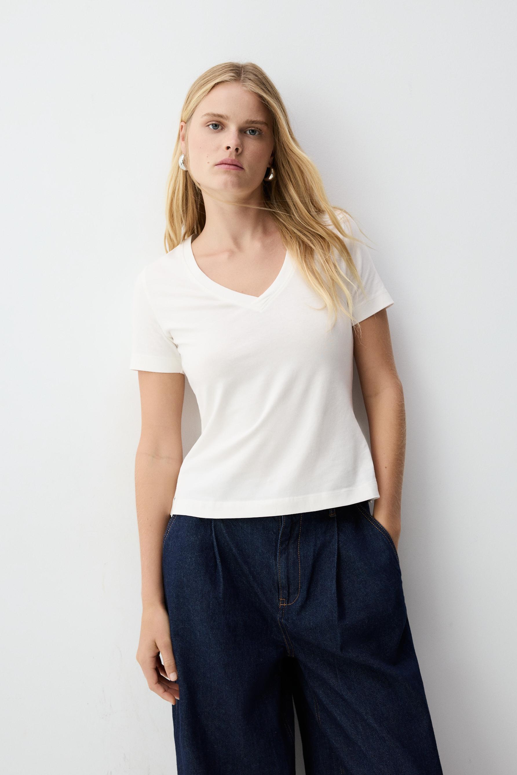 Camiseta cuello pico