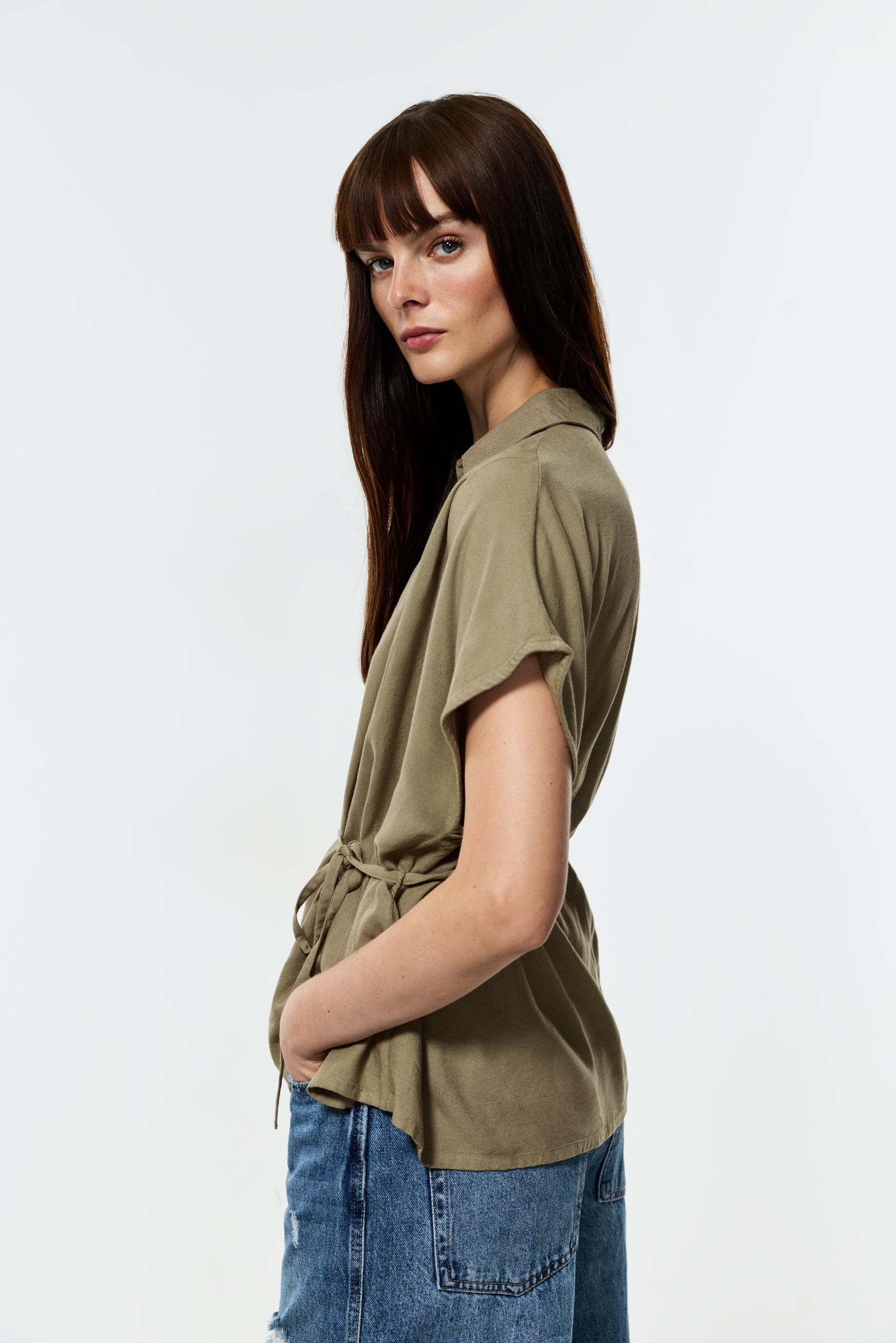 Tie-waist shirt — PALE KHAKI