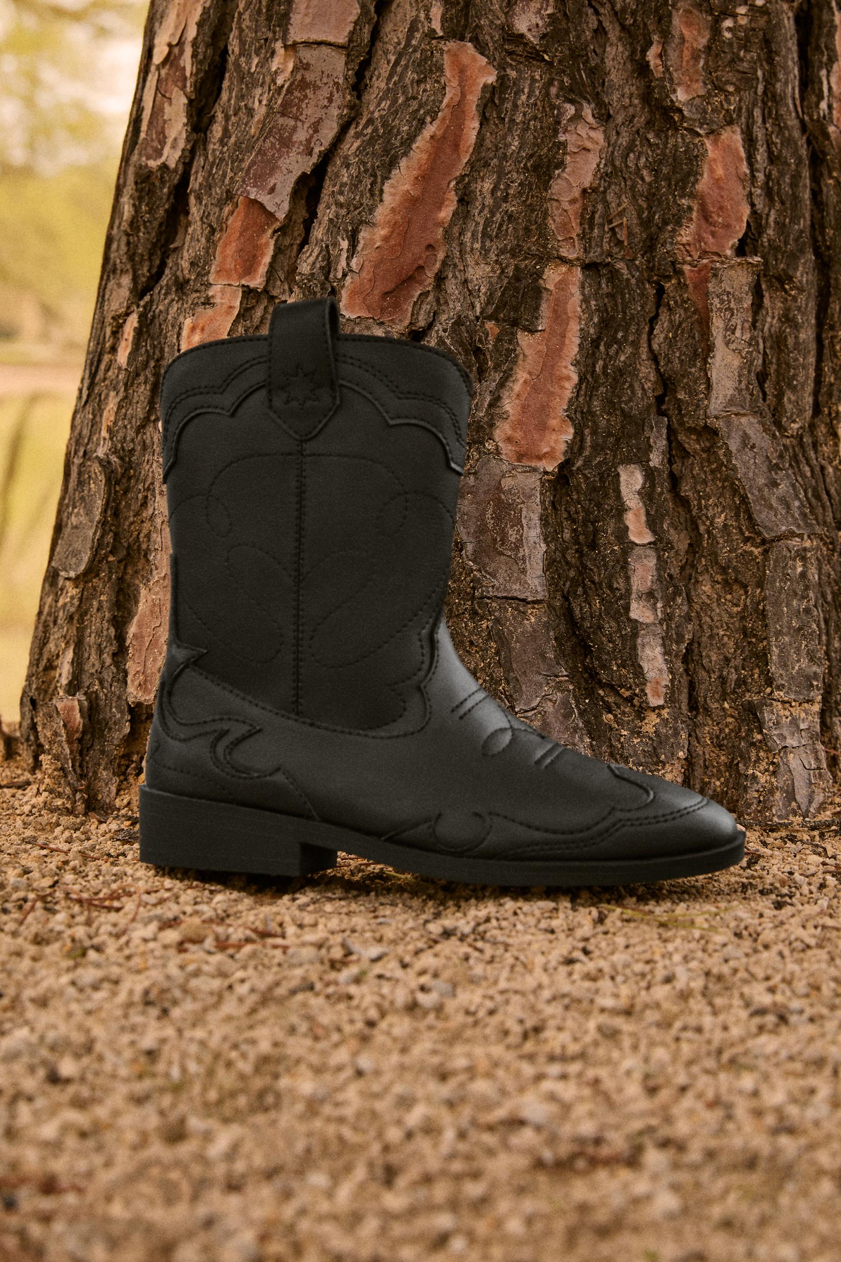 Cowboy boot — BLACK