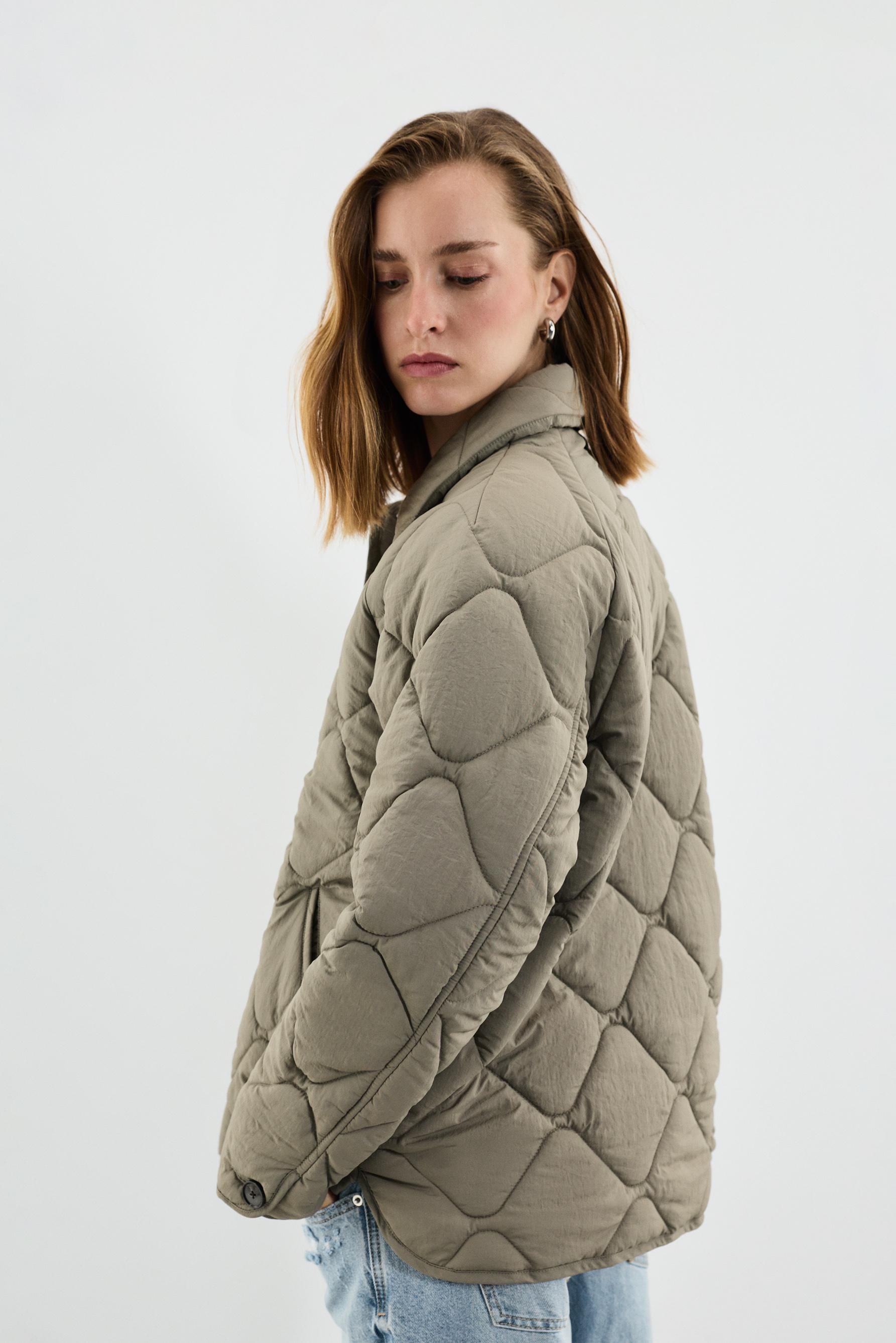 Quilted shirt collar jacket — PALE GREEN