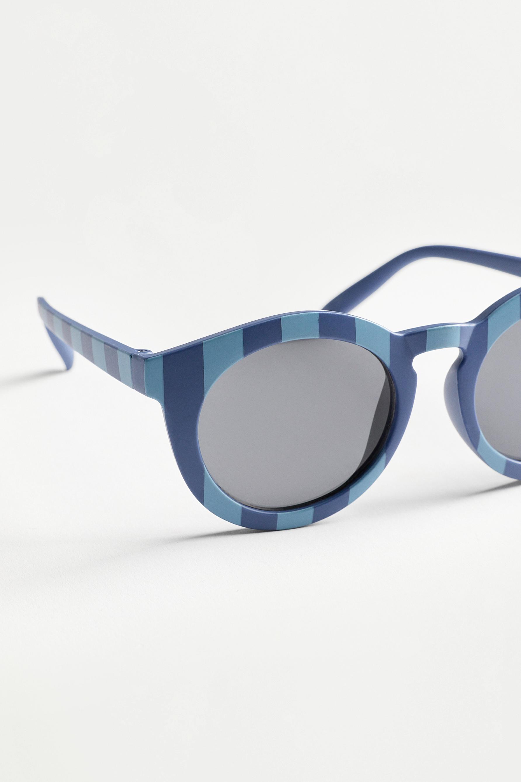 Striped round sunglasses — BLUE