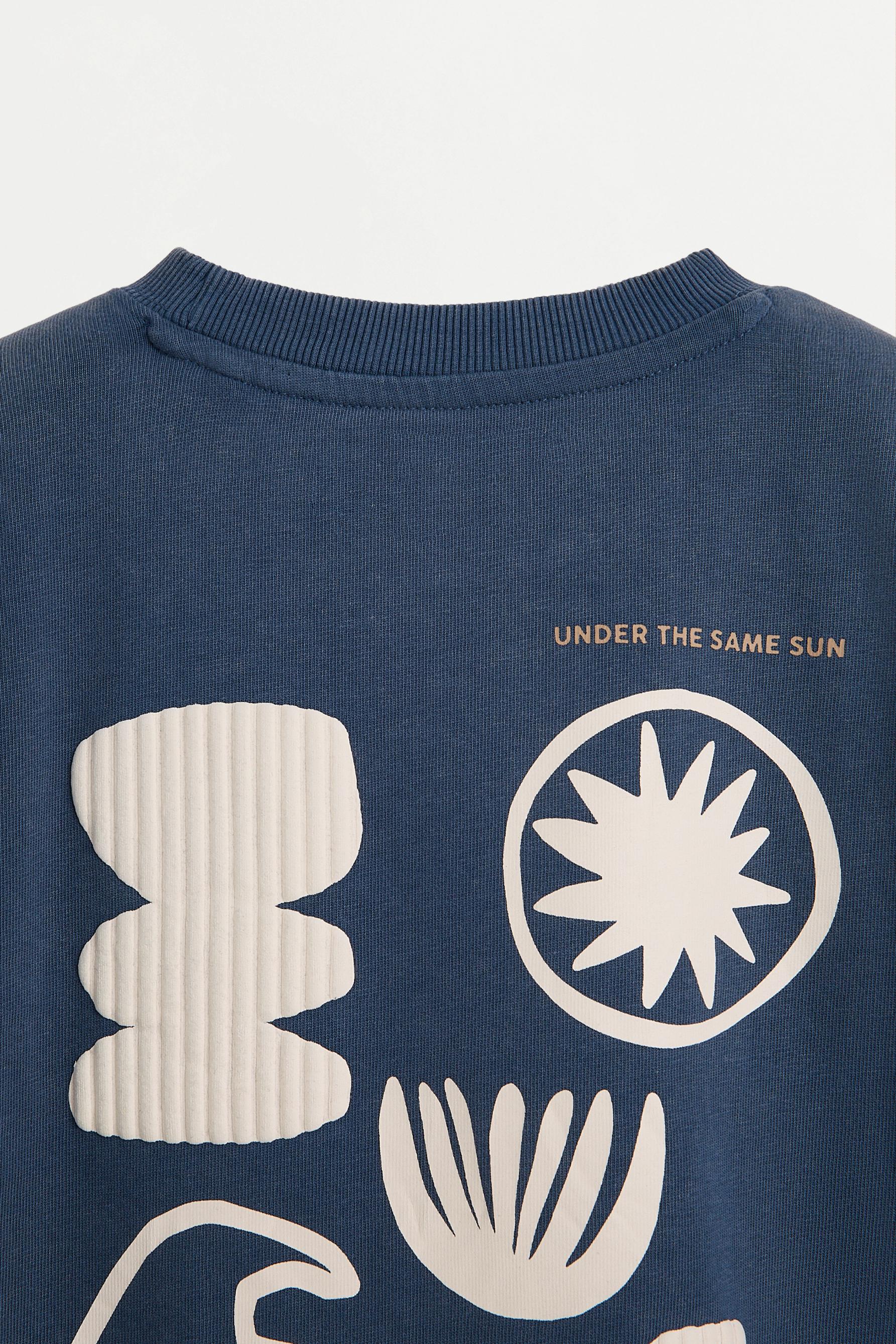 T-shirt with a maxi print on the back — DARK NAVY