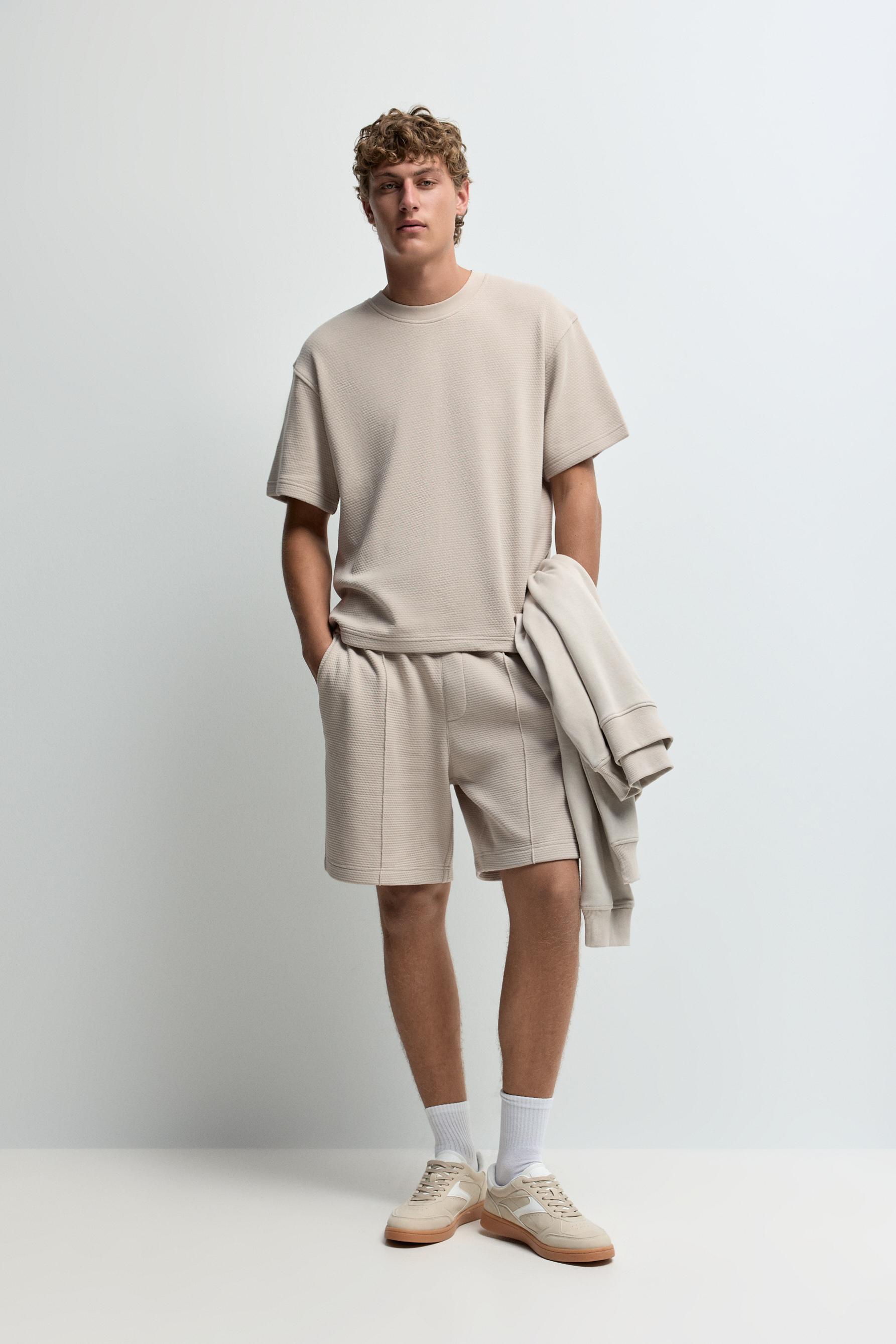 Waffle-textured Bermuda shorts — PALE SAND