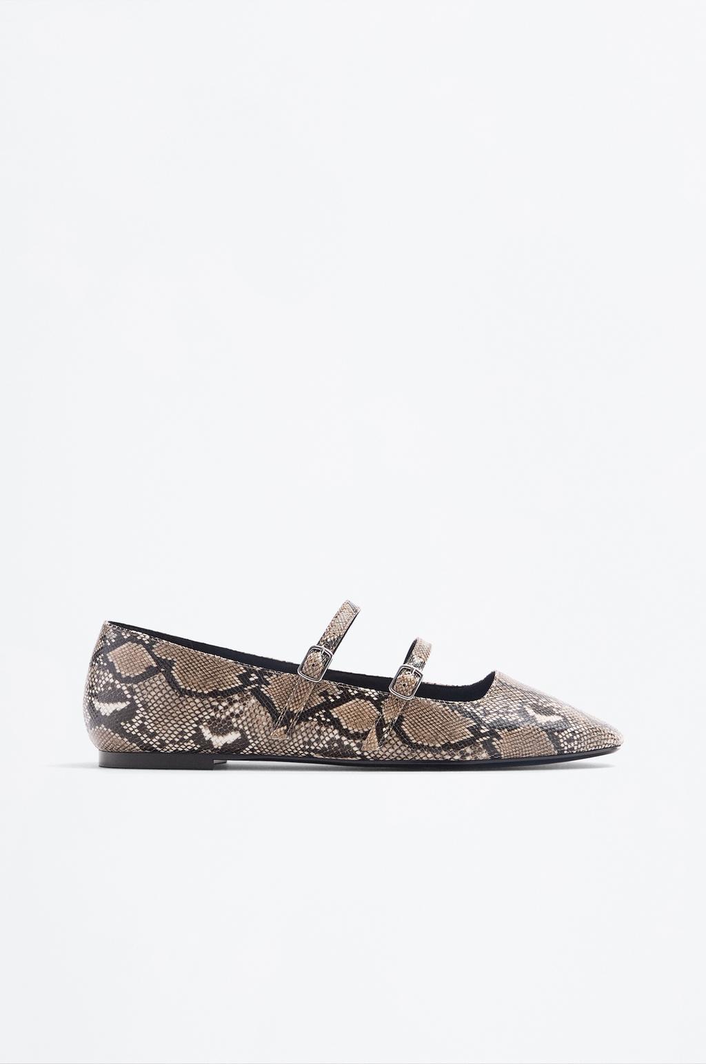 Ballet flats with double strap
