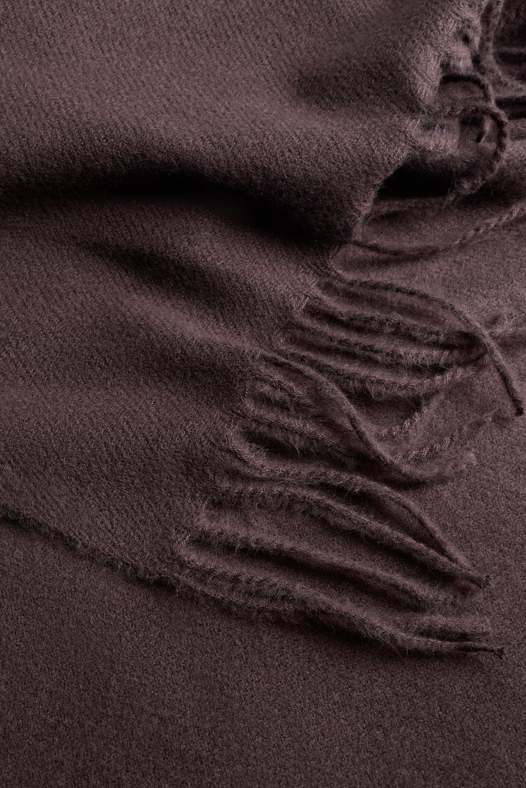 Plain fringed scarf — DARK BROWN