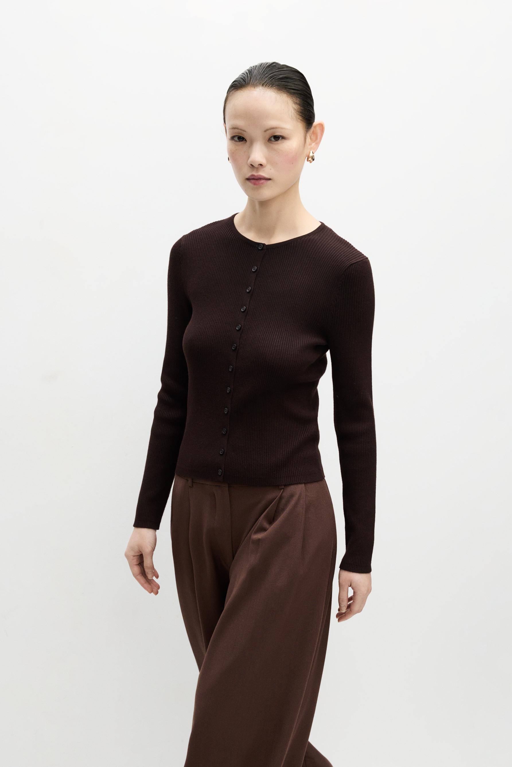 Chaqueta cuello redondo canalé