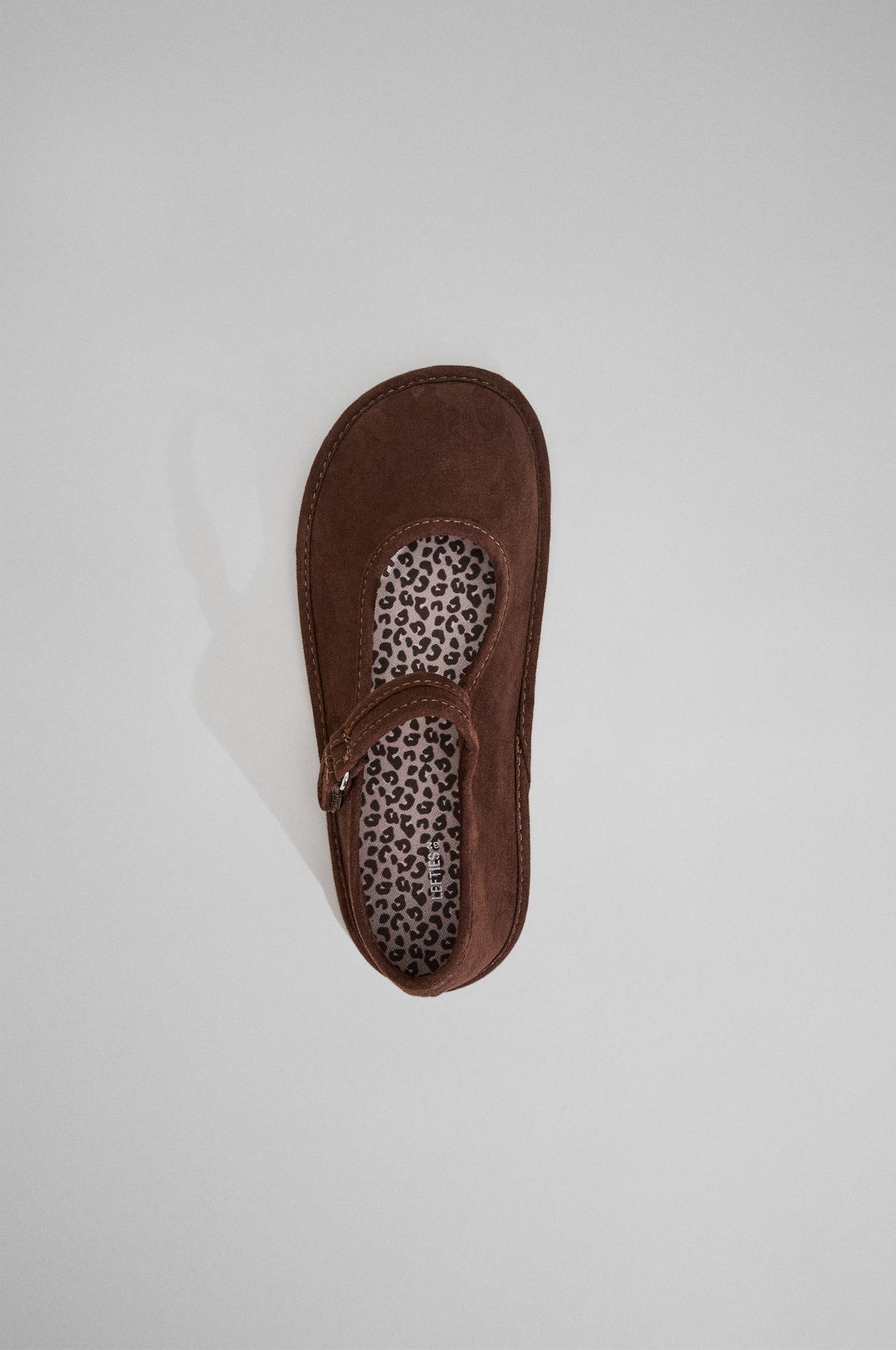 Barefoot Mary Jane ballet flats — BROWN