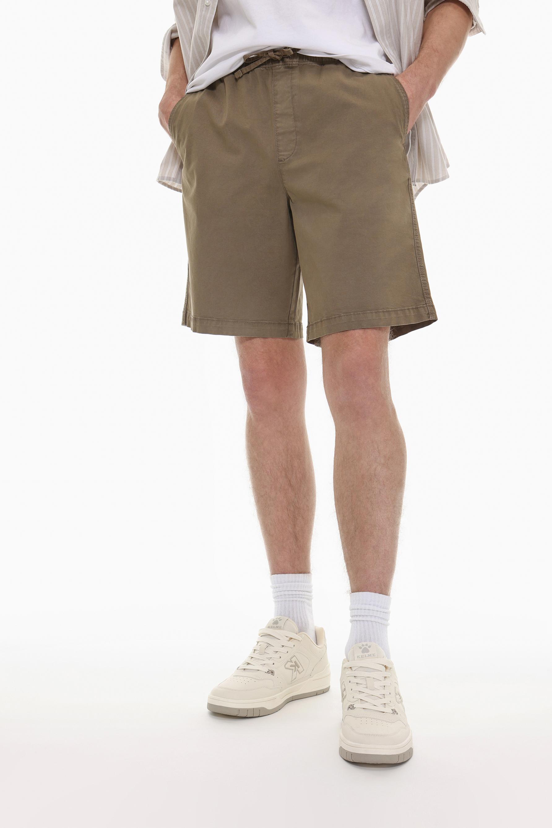 【関税&送料込】Thom Browne Khaki High-Waisted Bermuda Short Thom Browne - Shorts pour homme - FARFETCH