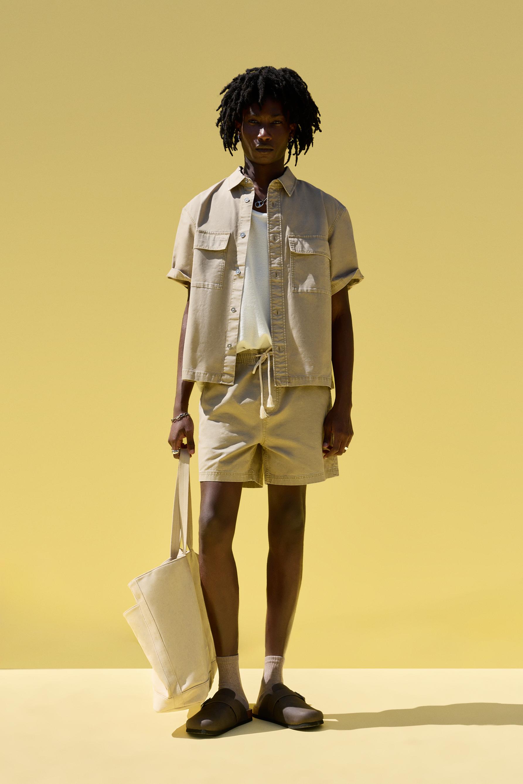 Jogger Bermuda shorts — PALE OCHRE