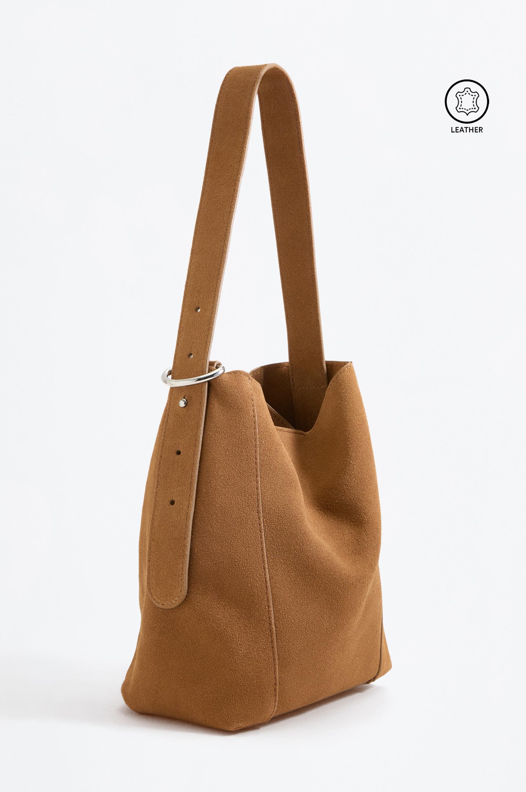 Leather bucket bag — CAMEL