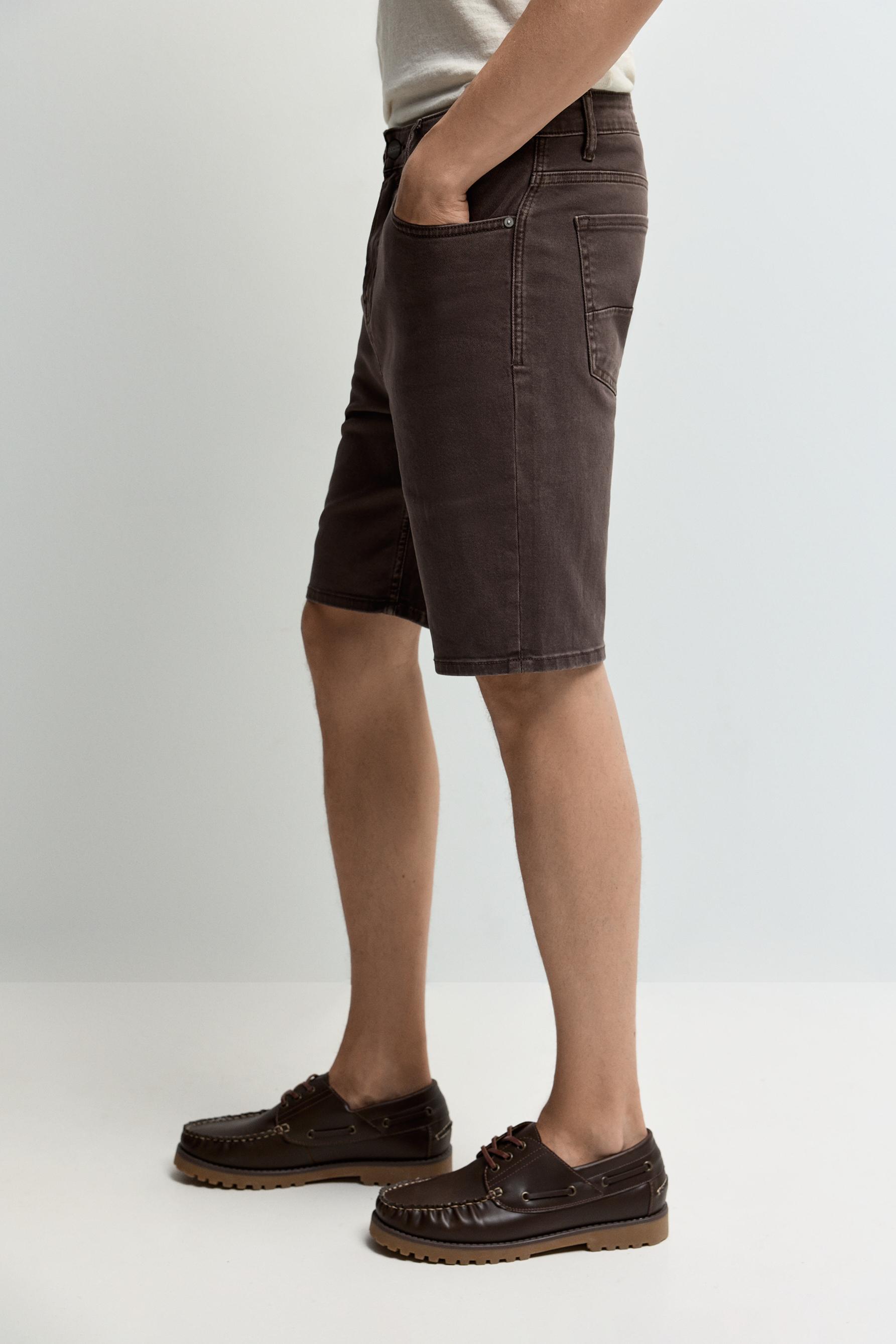 Slim denim Bermuda shorts — BROWN