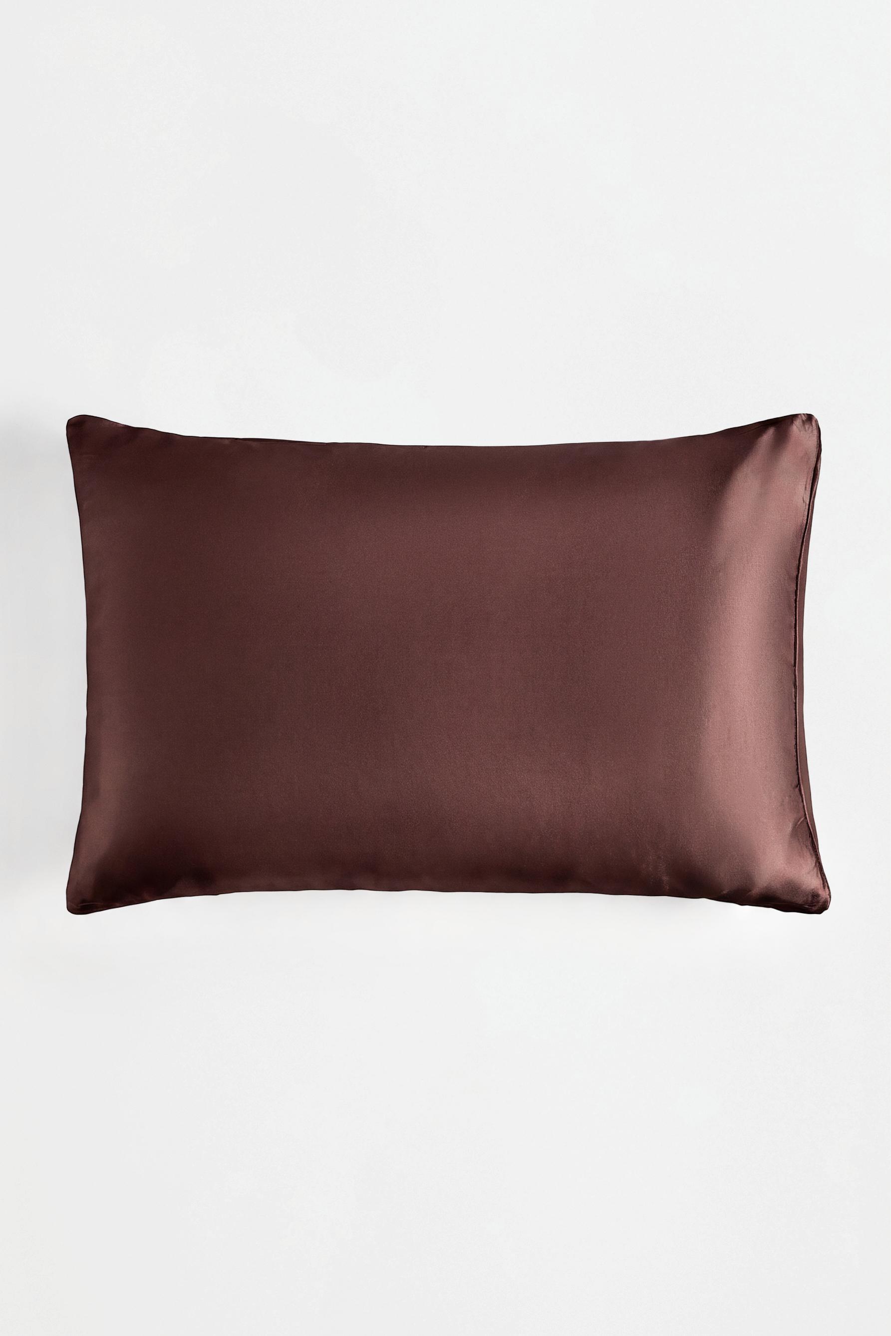 Satin pillowcase — BROWN