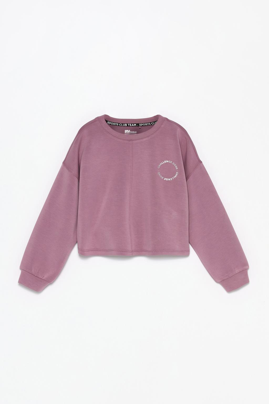 Flowing sports sweatshirt