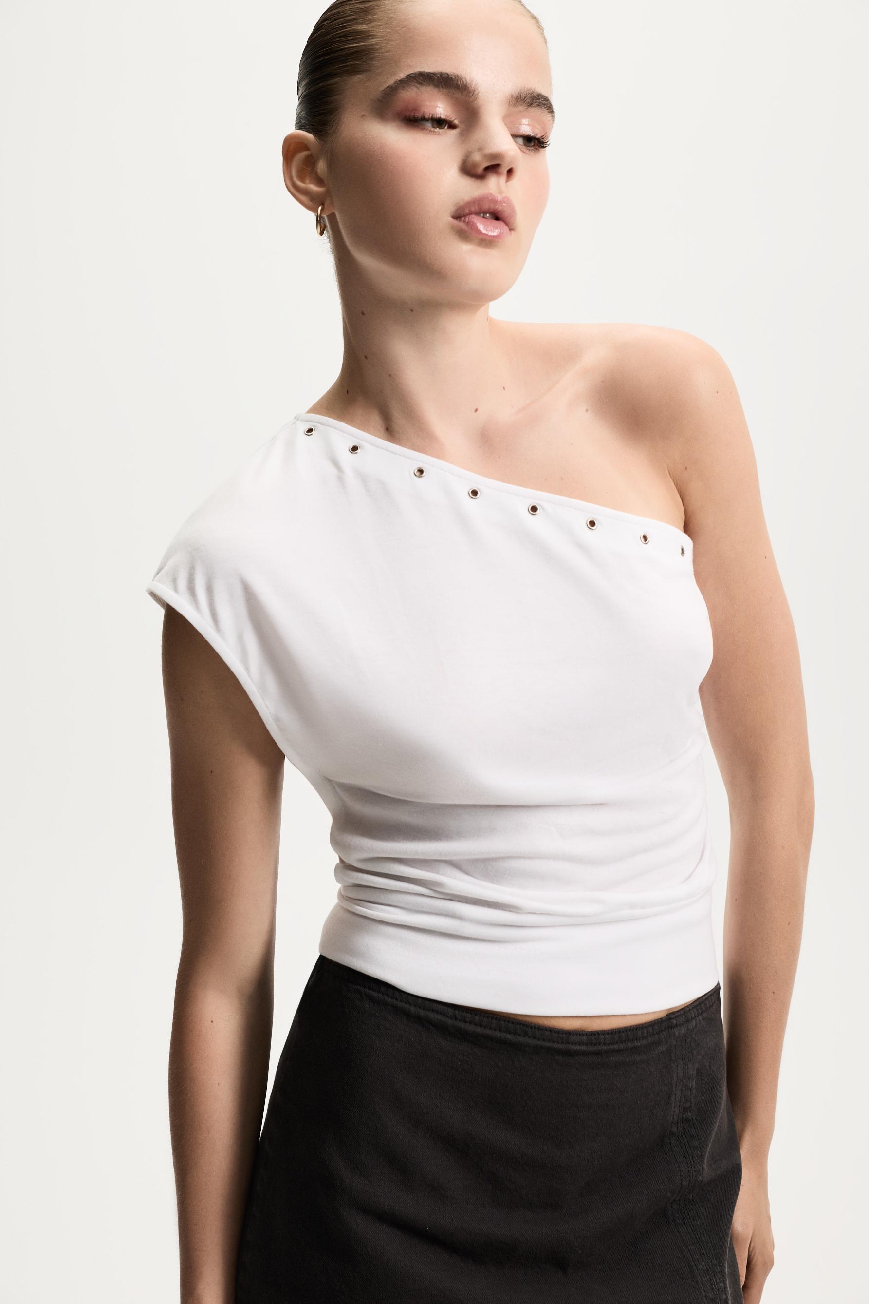 Asymmetric grommet top — OFF WHITE
