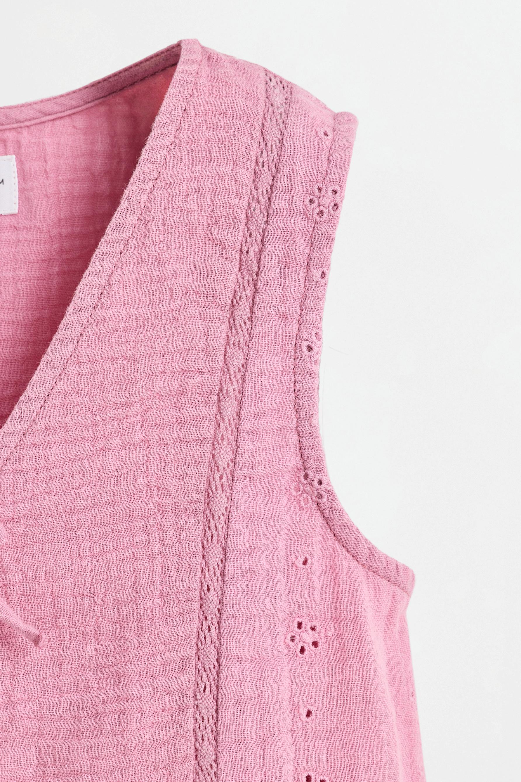 Swiss embroidery vest — PALE PINK