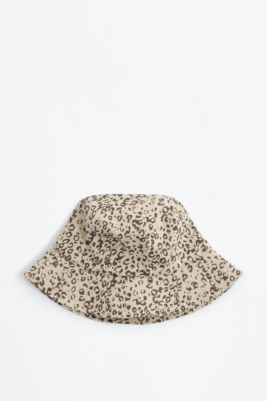 Animal print bucket hat