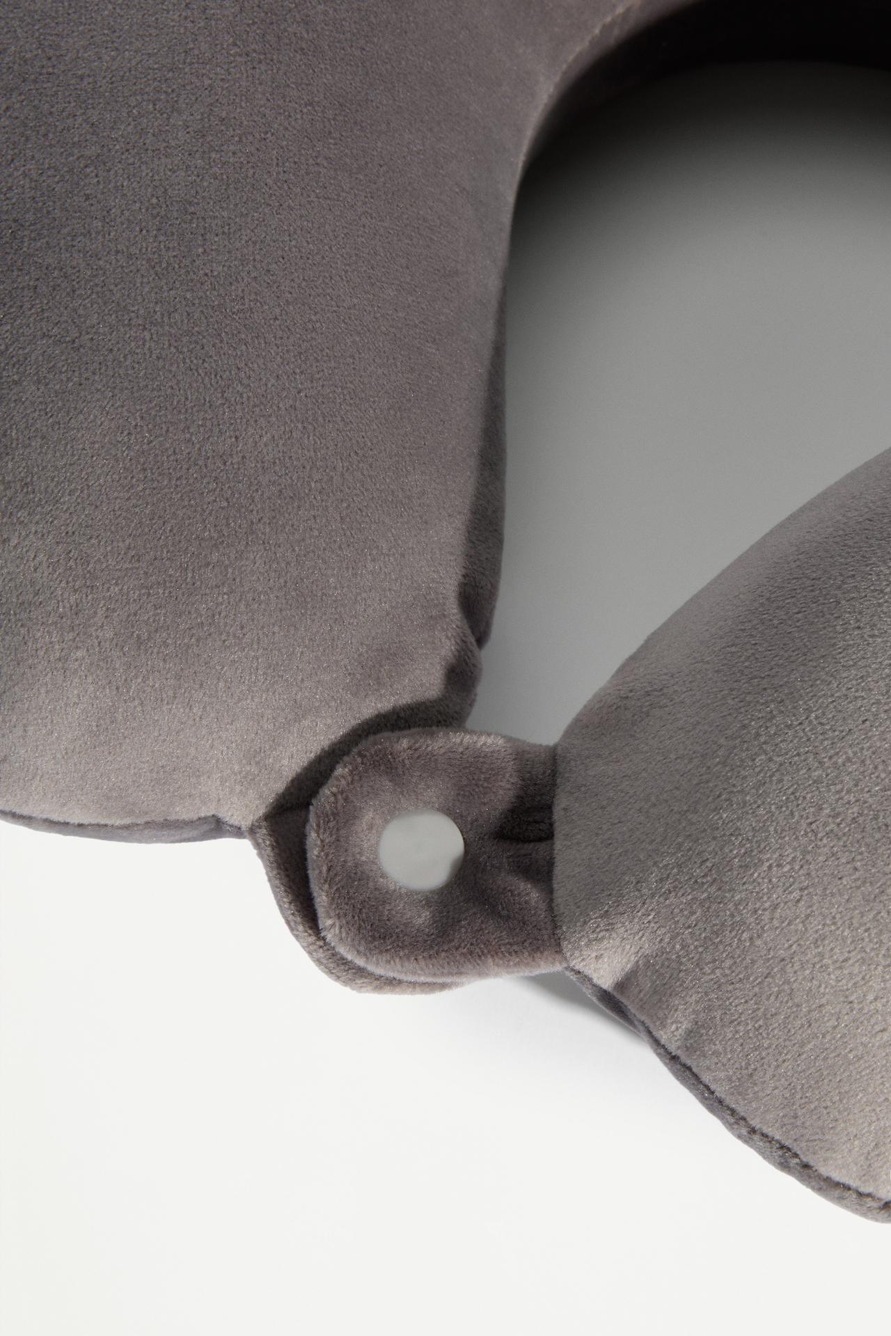 Travel cushion — ANTHRACITE GREY