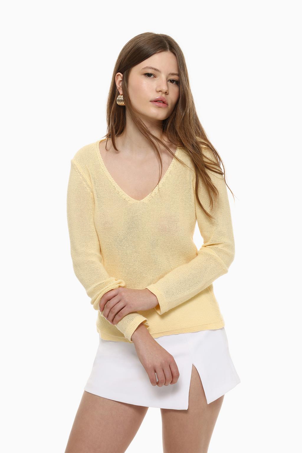 V-neck sweater