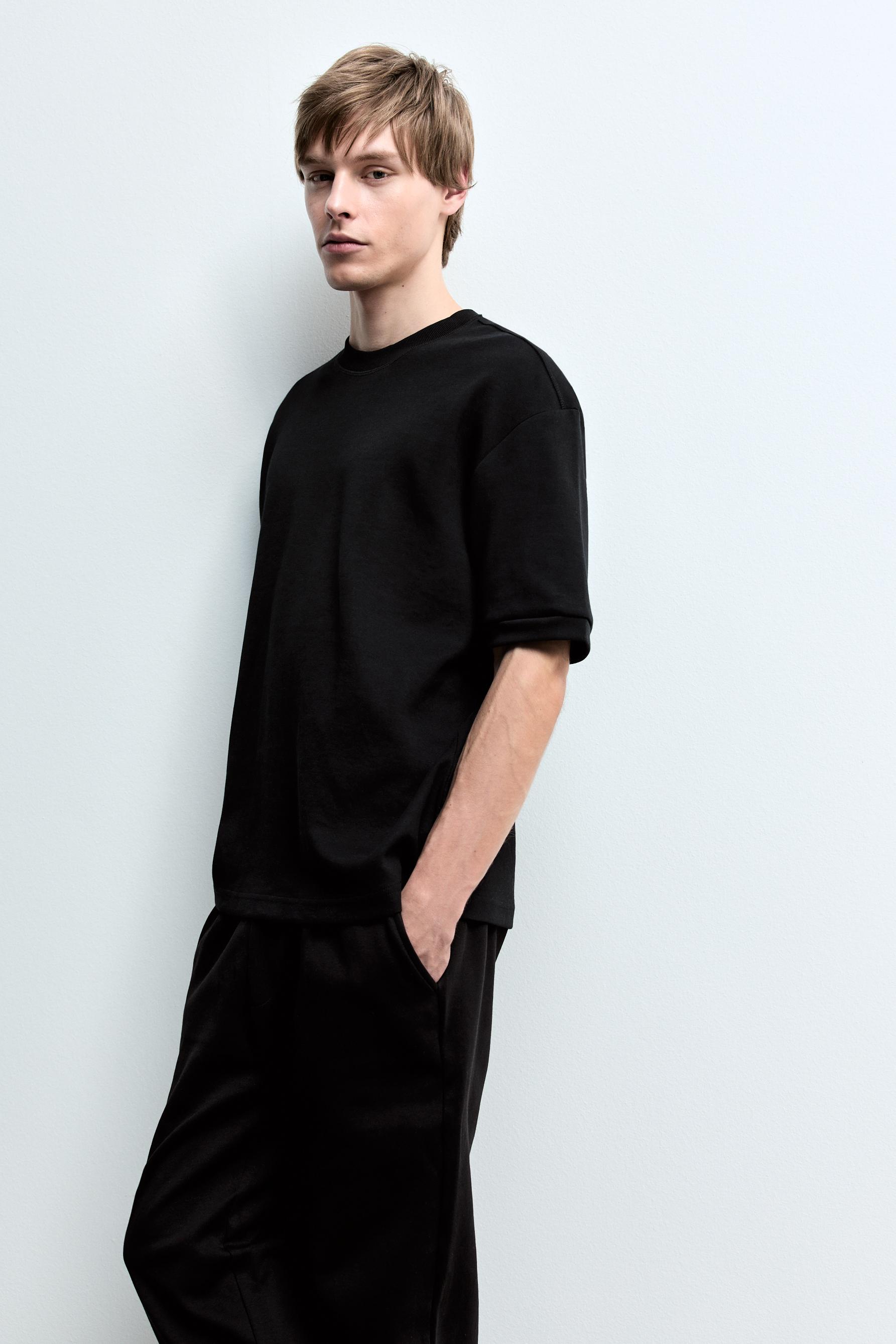 Heavy interlock T-shirt — BLACK