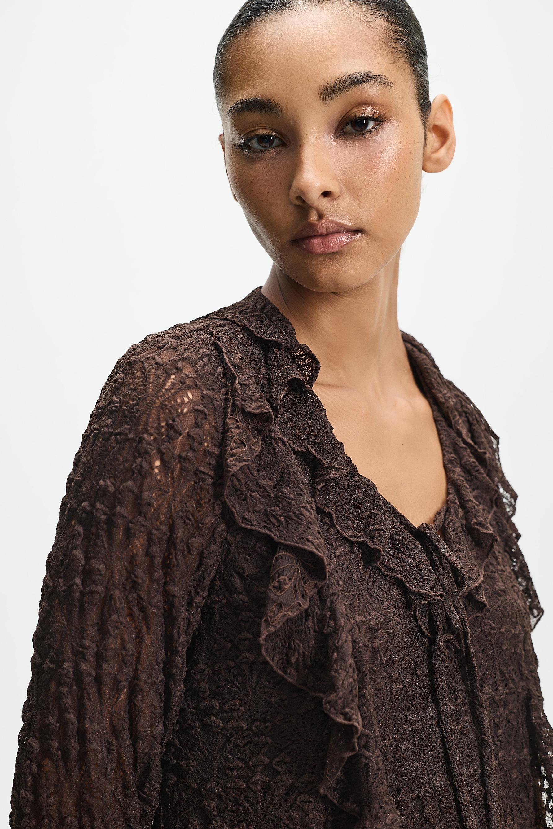 Ruffle lace top — CHOCOLATE