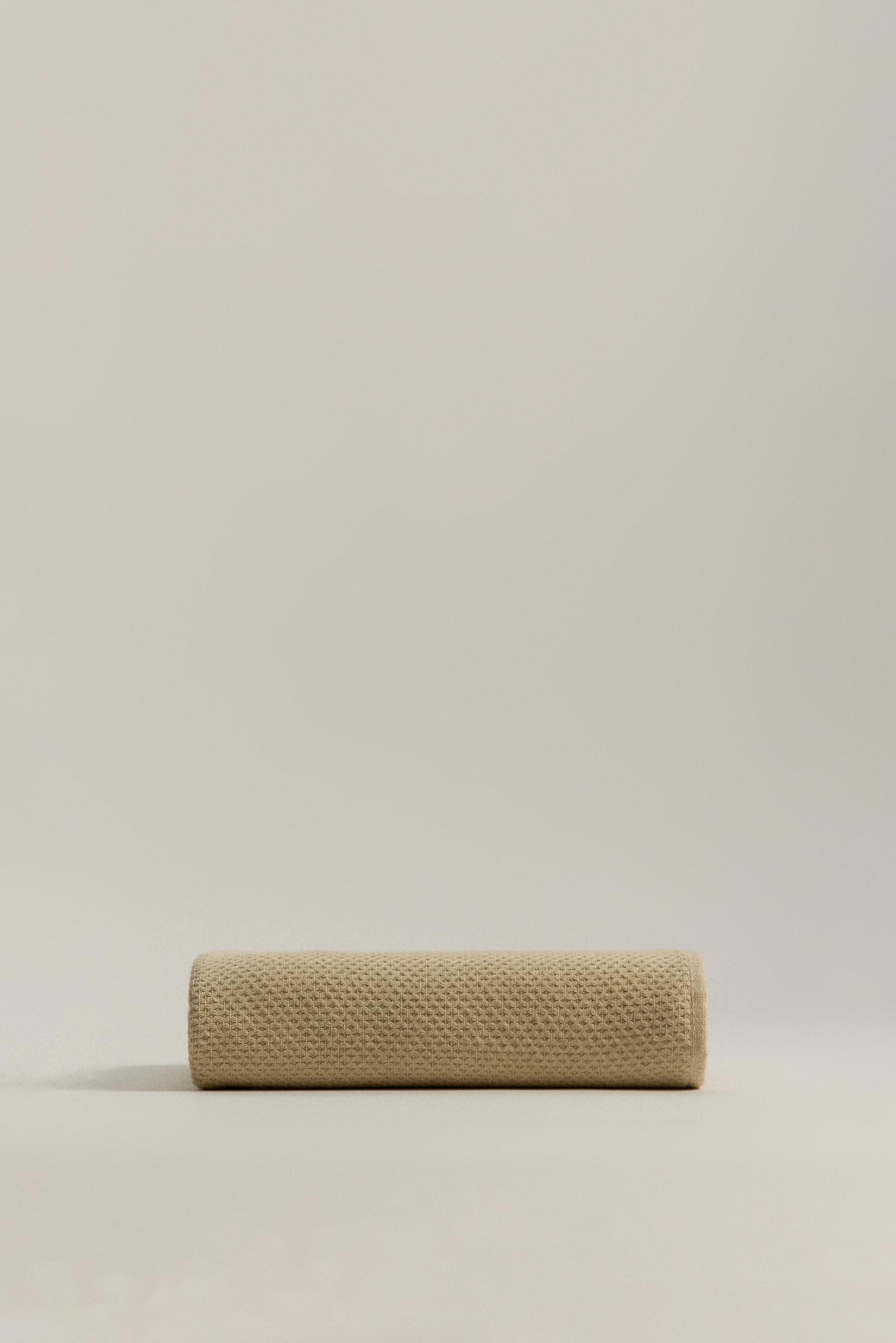 Toalla de manos estructura 30 x 50 cm