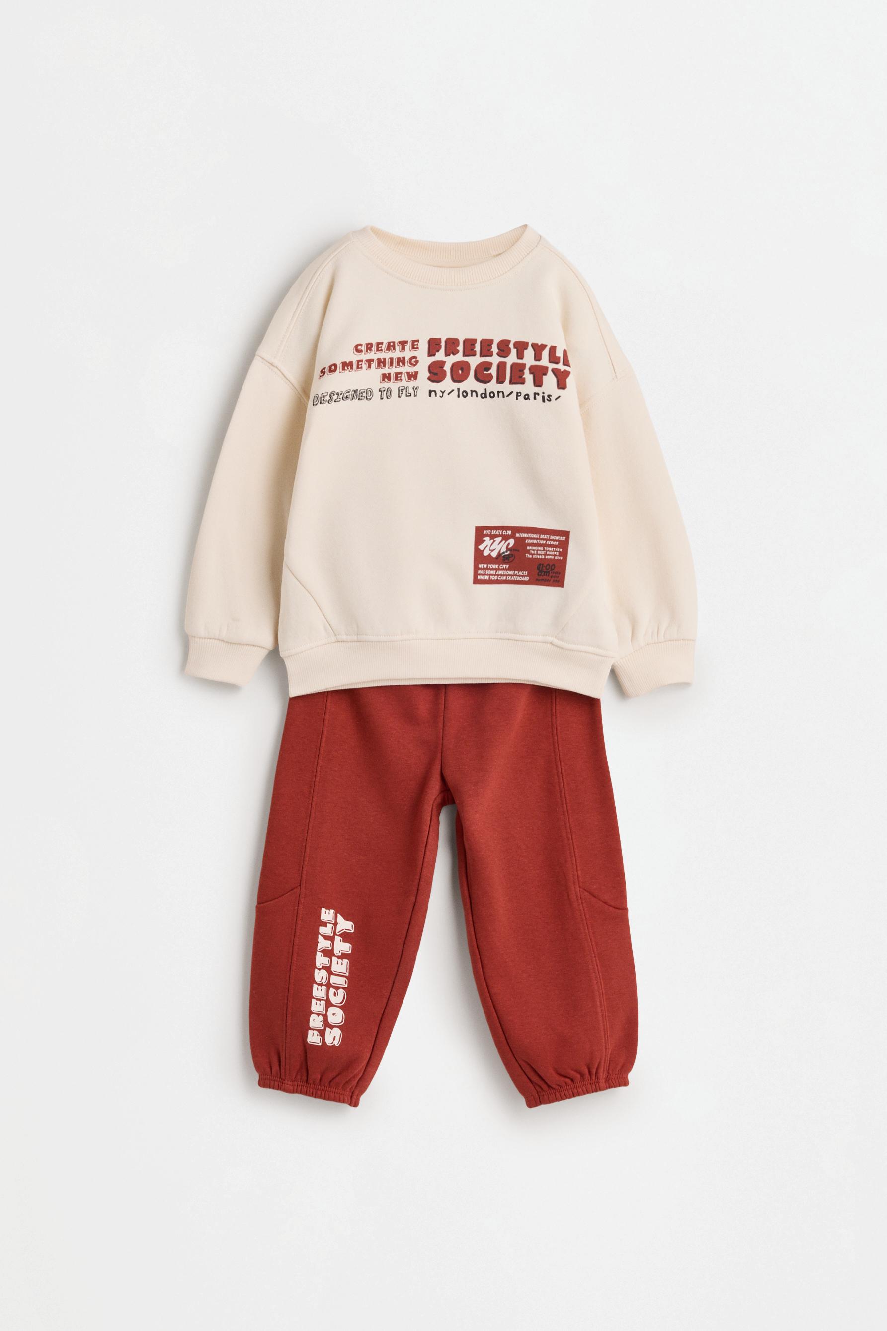 Plush sweatshirt and trousers co-ord — RUSSET