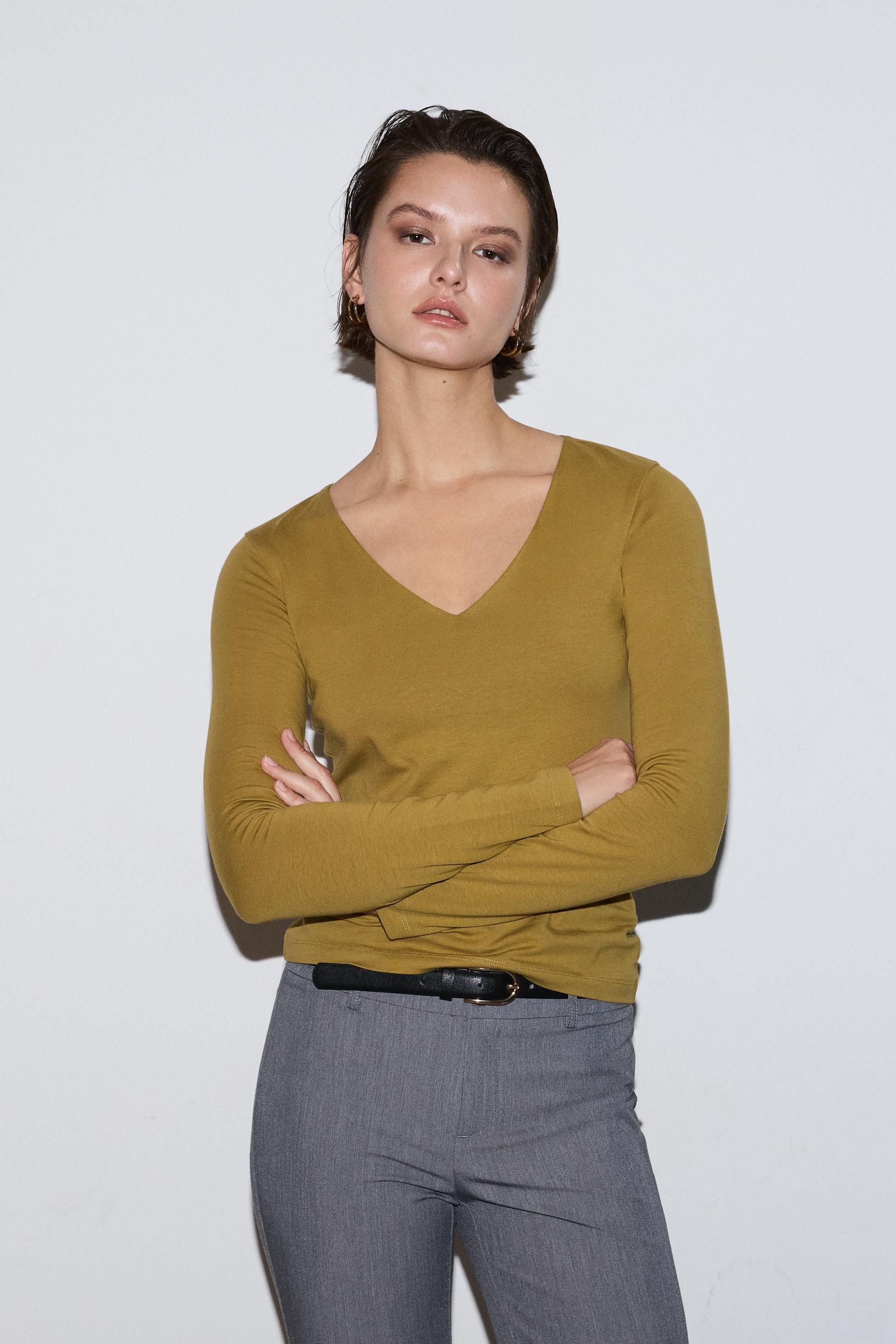 Camiseta cuello pico