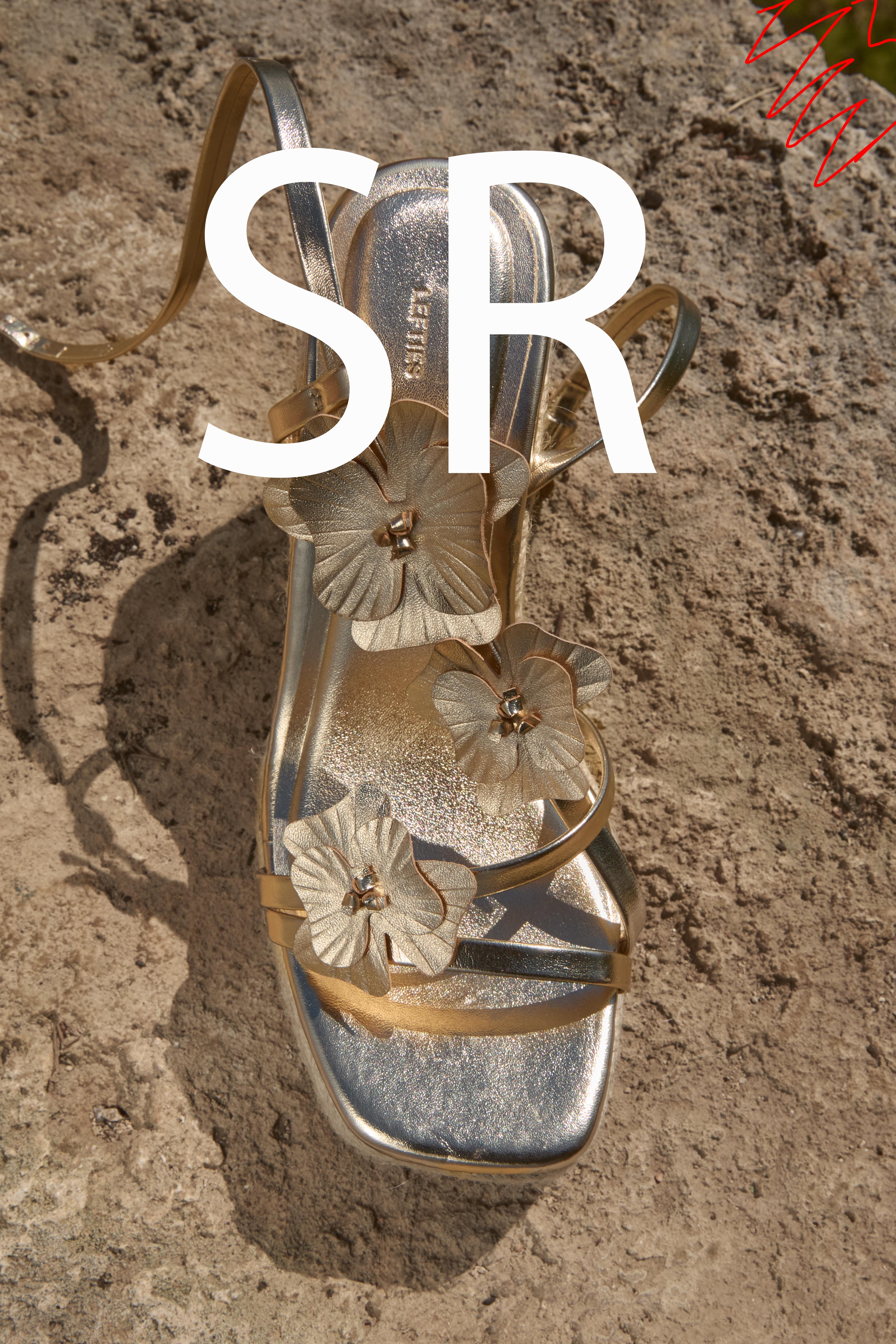 Wedge sandals — GOLD