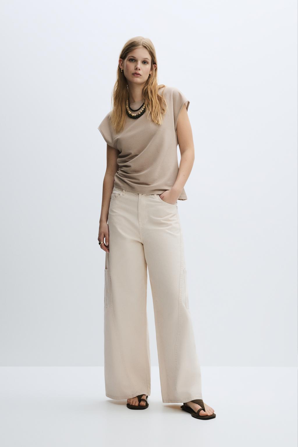Wide-leg cargo trousers