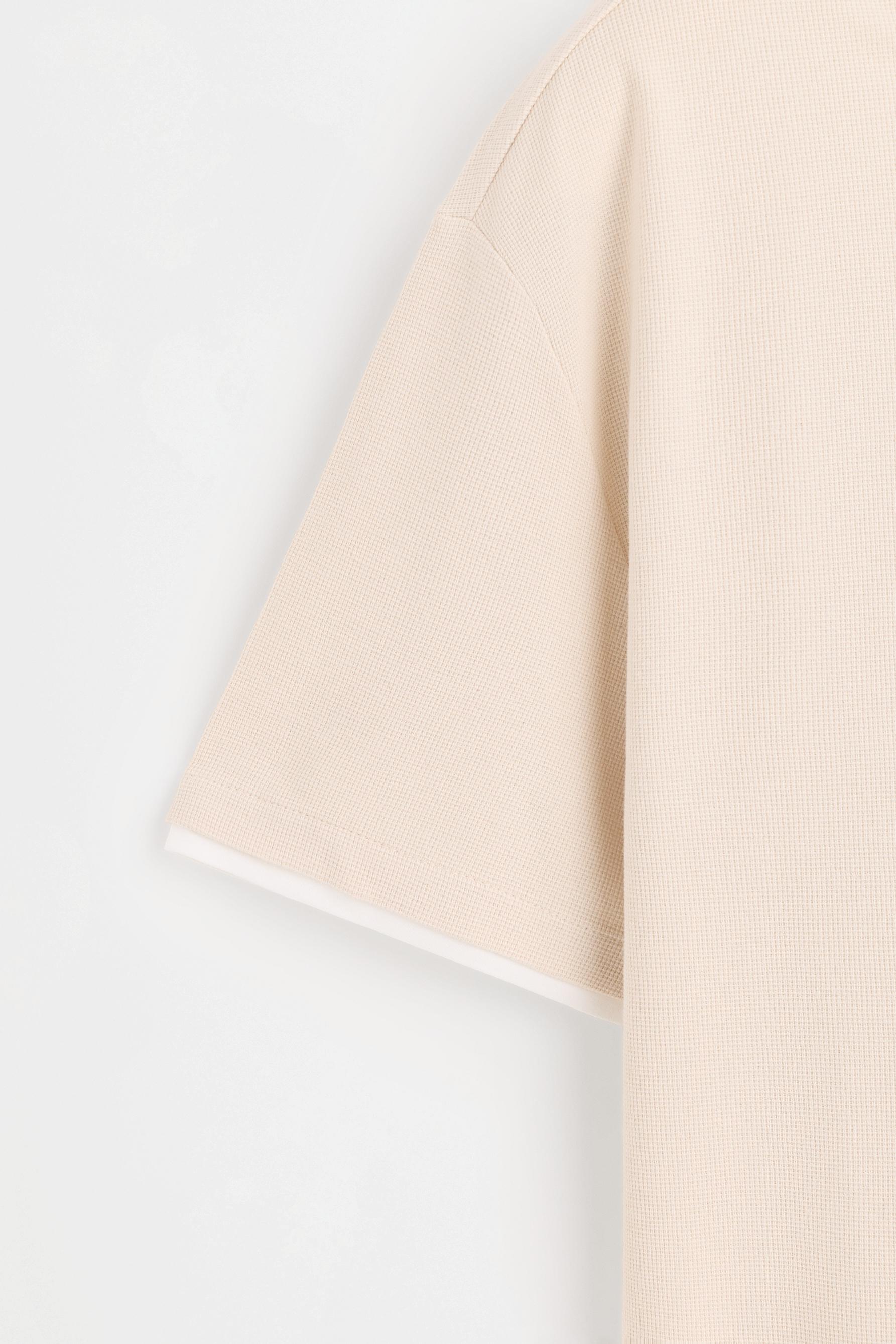 Textured T-shirt with double collar — SAND