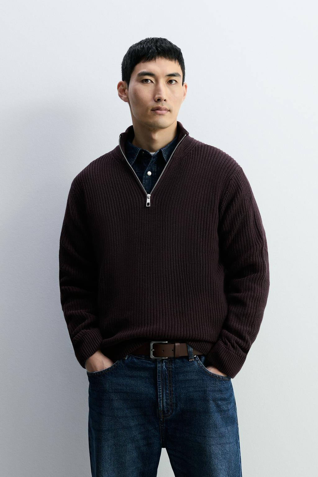 Zip high neck sweater