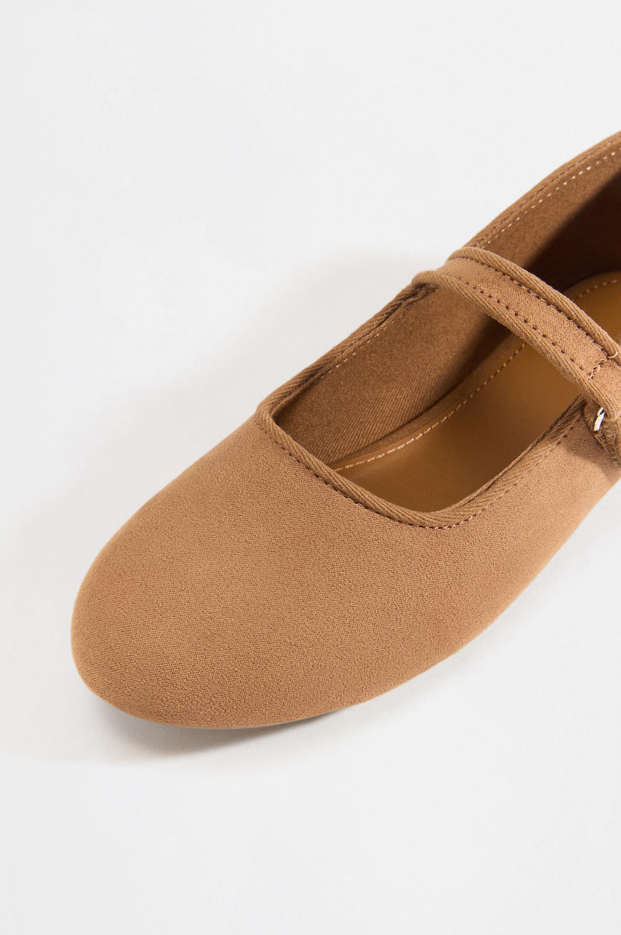 Barefoot Ballet Flats — BROWN