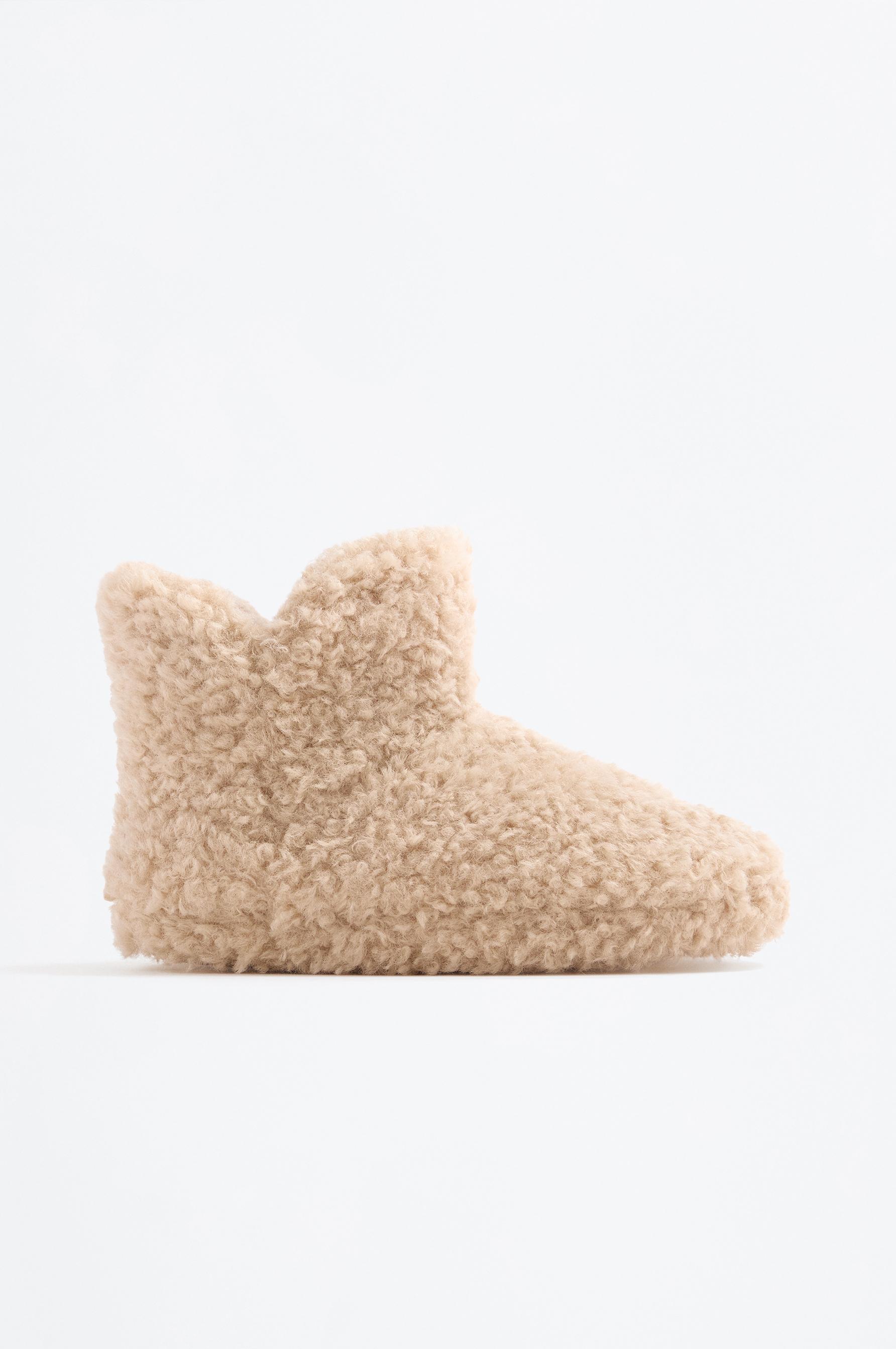 Faux fur ankle boots — ECRU