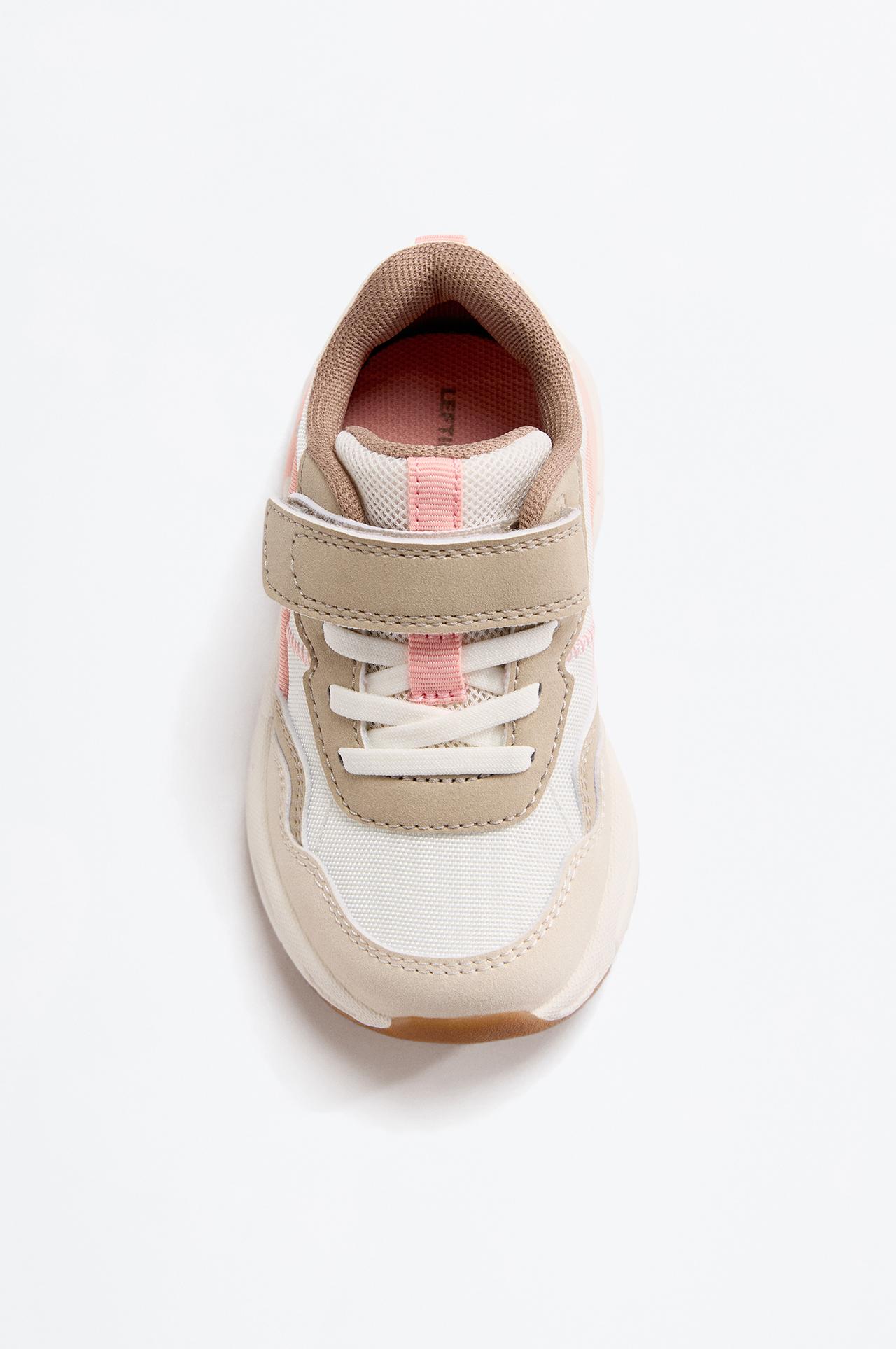 SOFT SPORTS SHOE — ORANGE