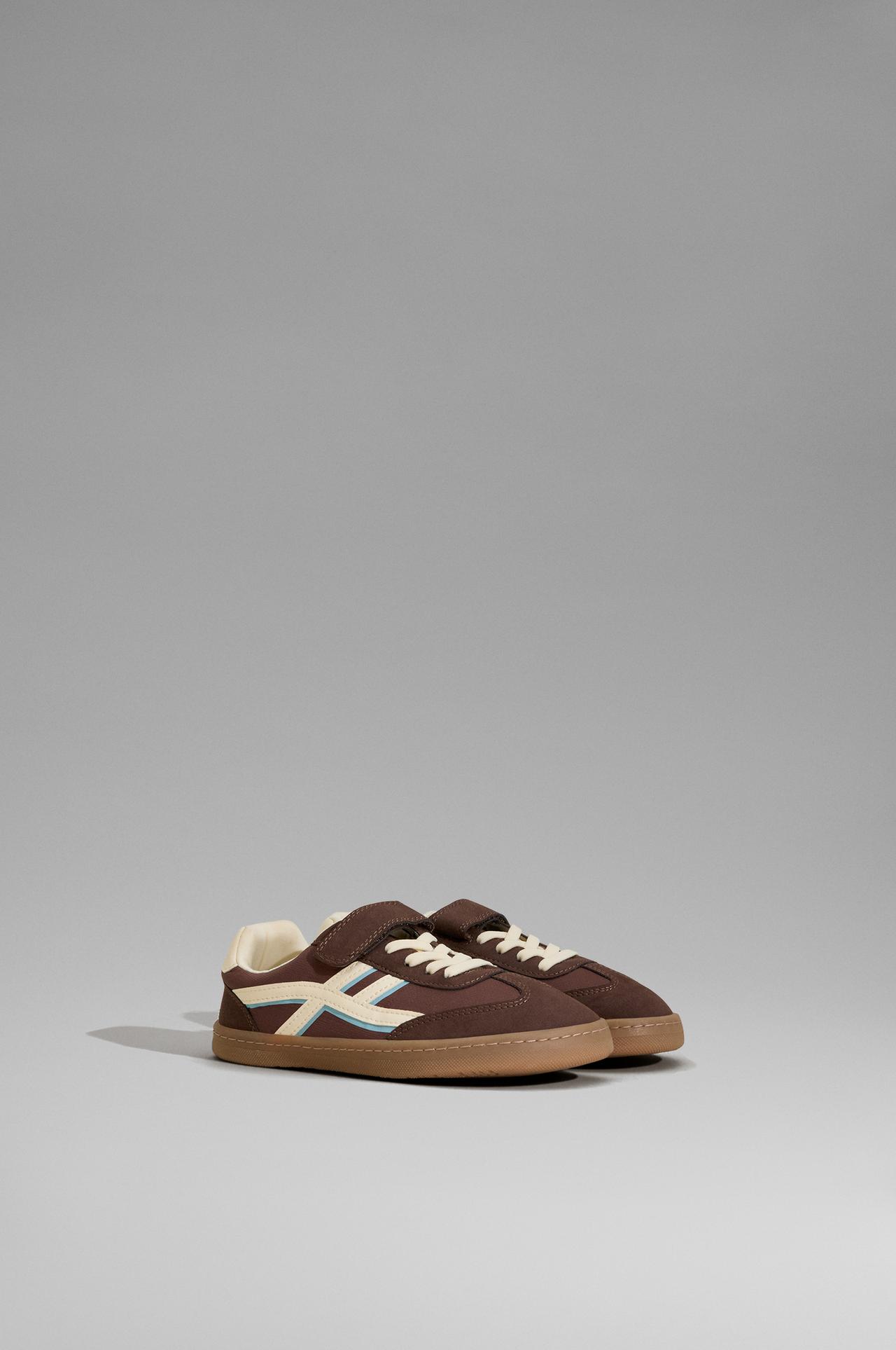 Barefoot mixed-material sneakers — BROWN