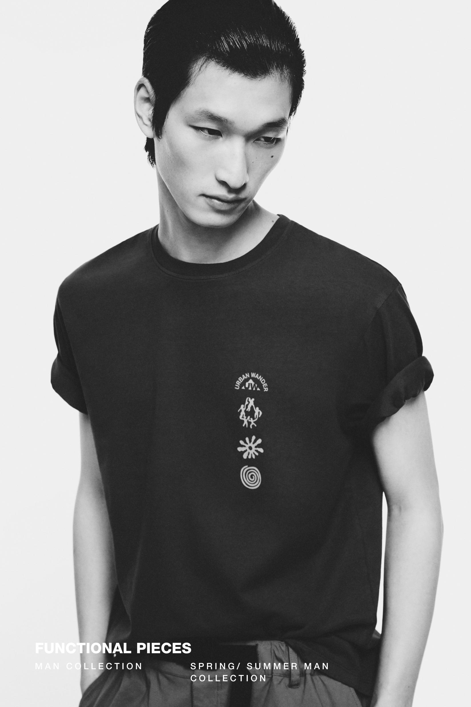 Printed T-shirt — BRIGHT RED