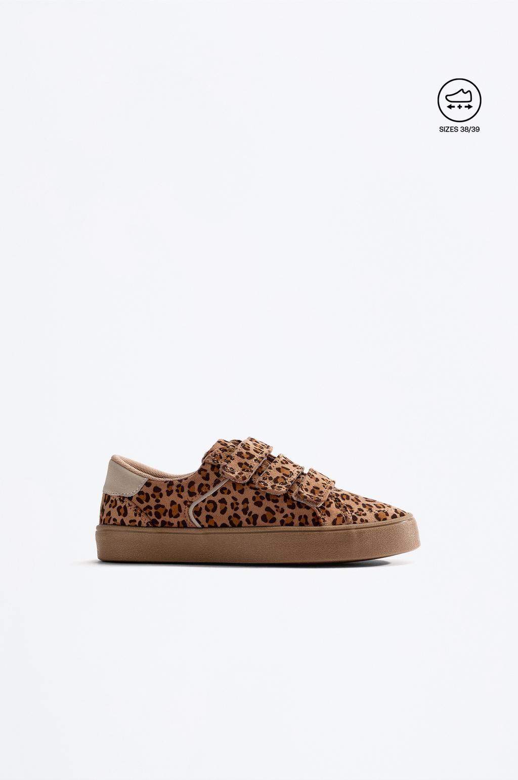 Animal print sneaker