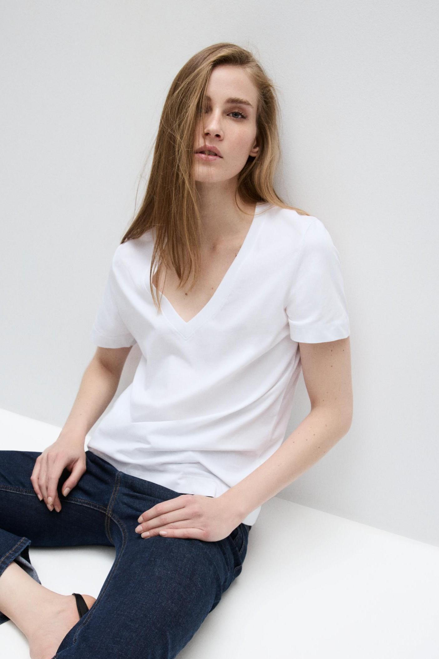 Pack of 2 basic V-neck T-shirts — BLACK
