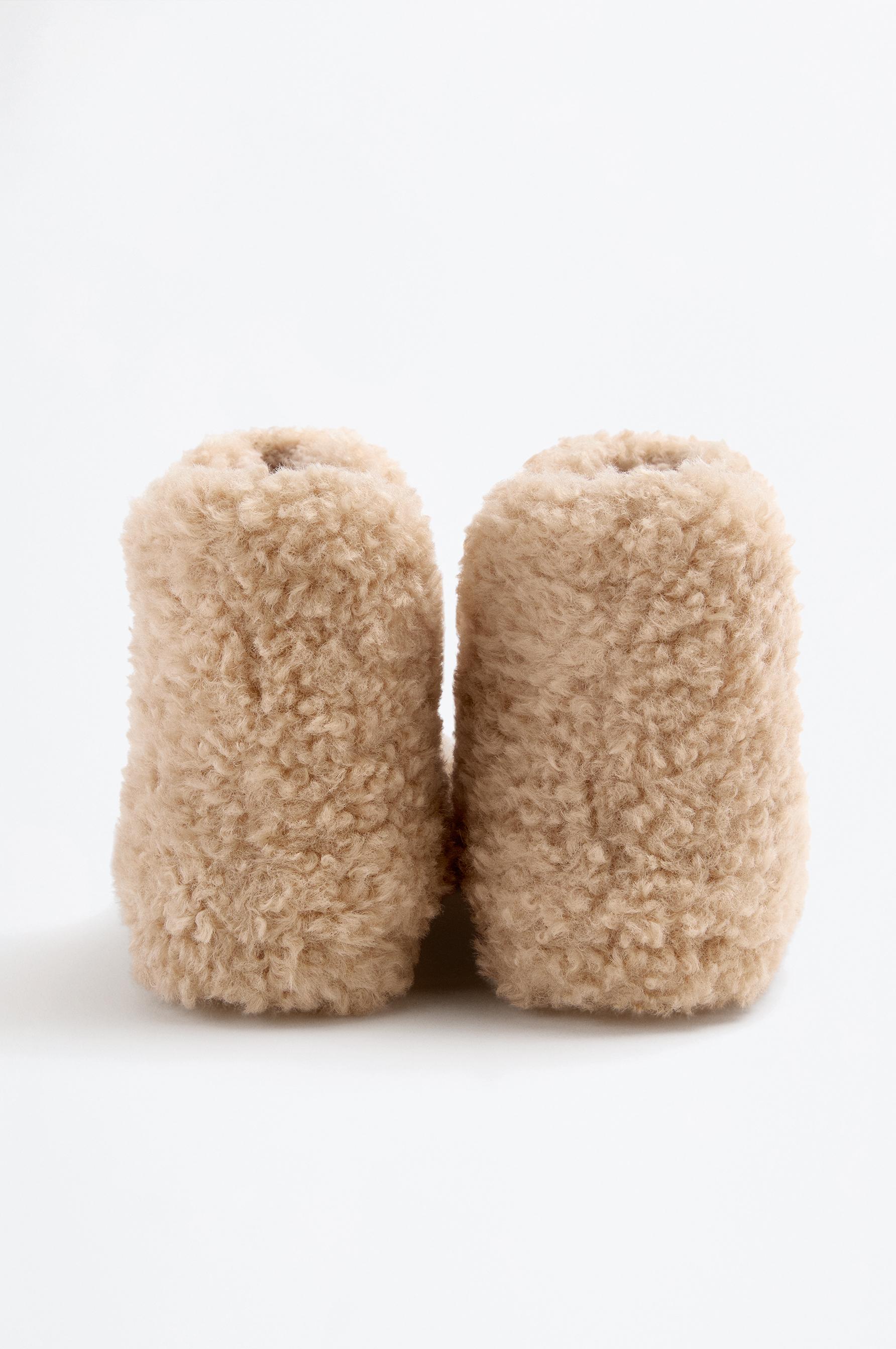 Faux fur ankle boots — ECRU