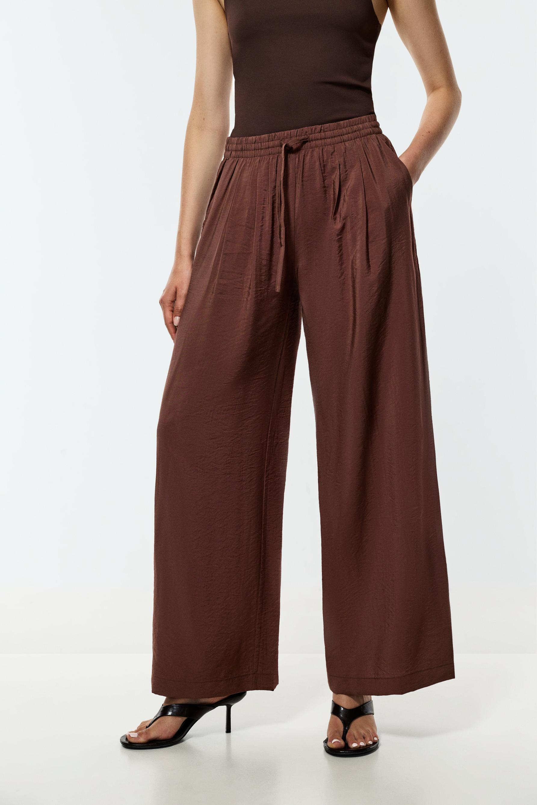 Basic straight-leg trousers — OCHRE