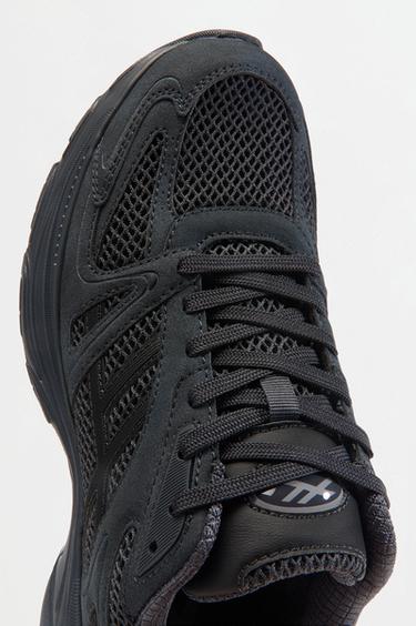 Multi-piece trainers — BLACK 4