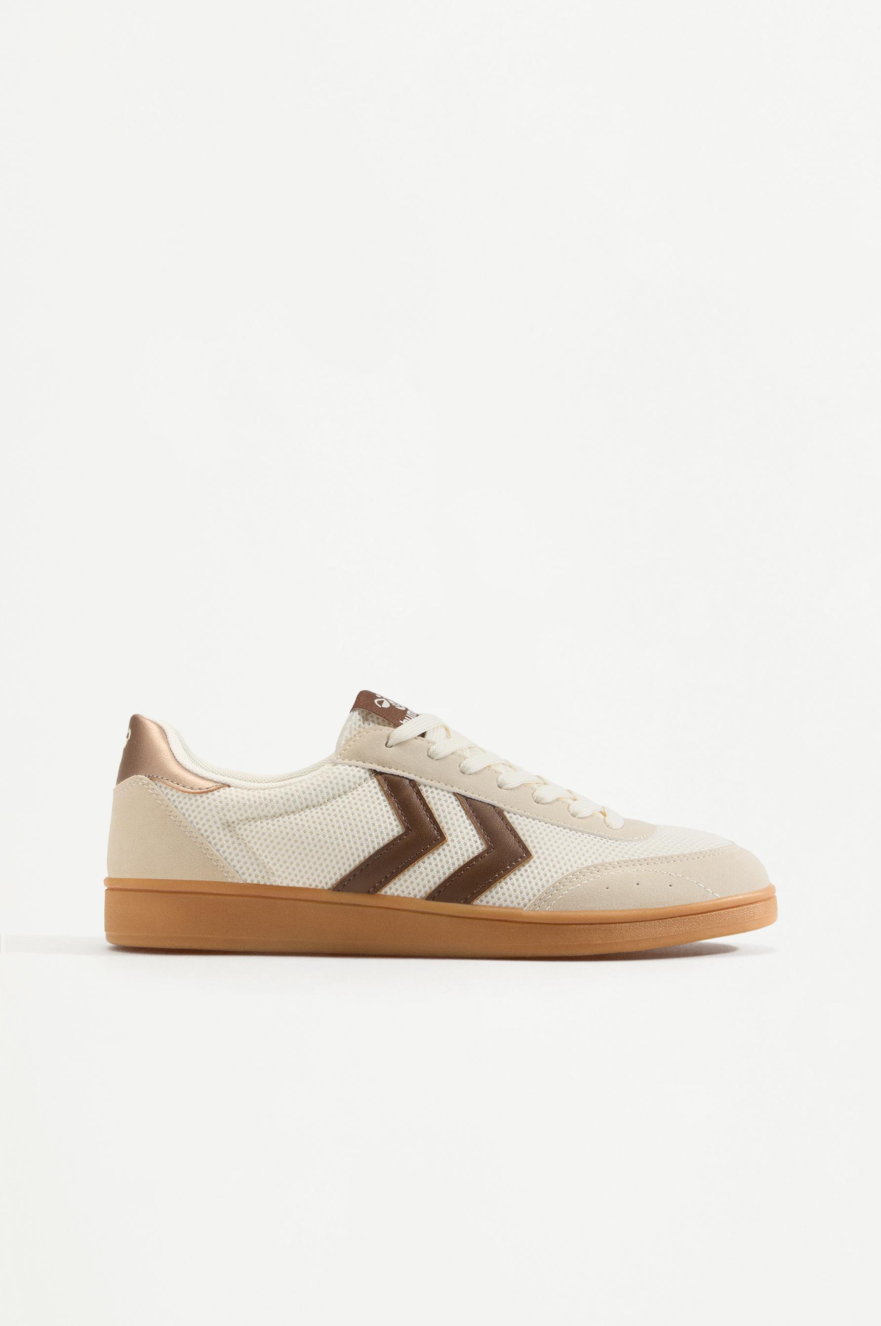 Athletic shoe — ECRU