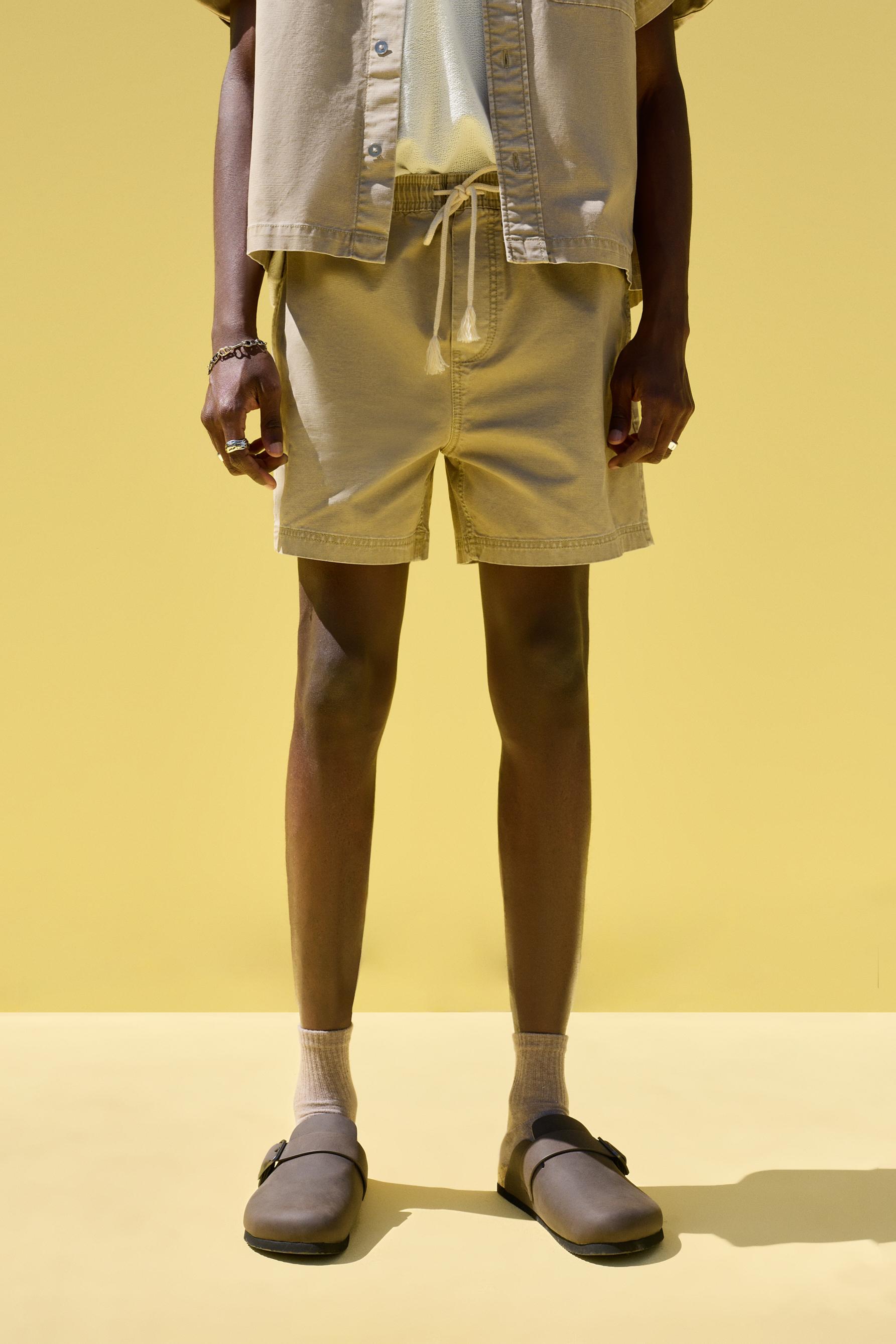 Jogger Bermuda shorts — PALE OCHRE