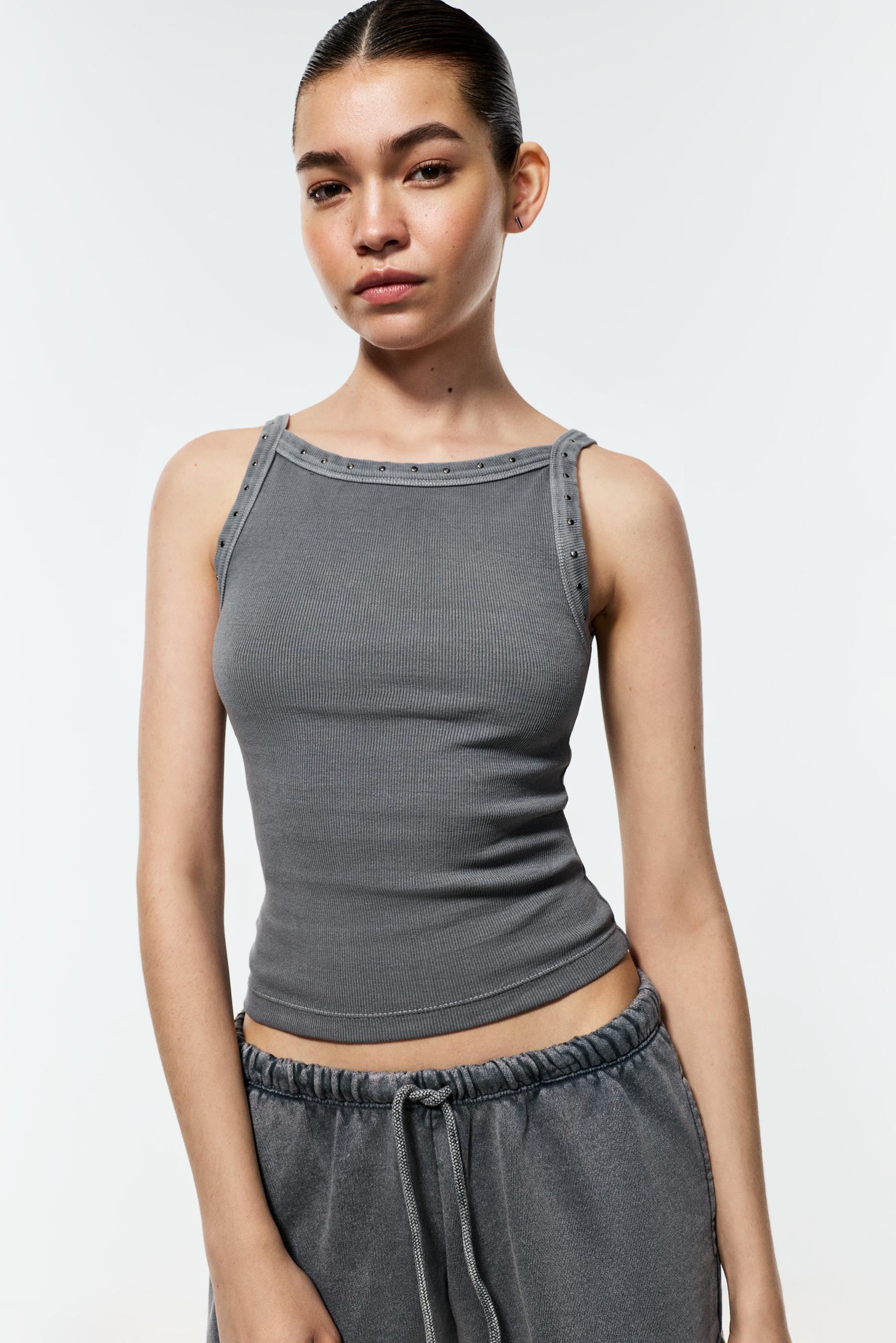 Ribbed top with studs — PALE CHARCOAL