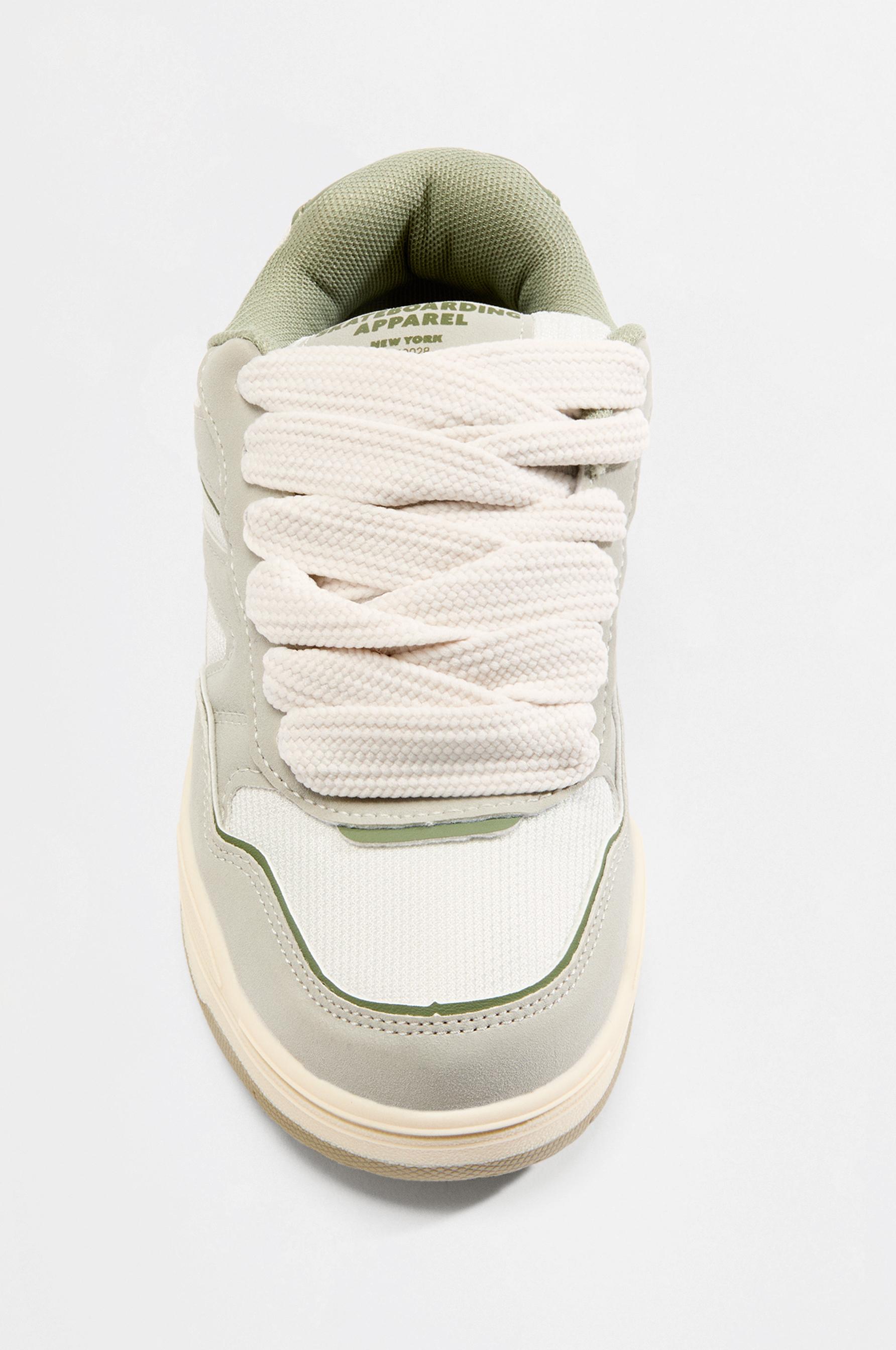 Skate sneakers — WHITE